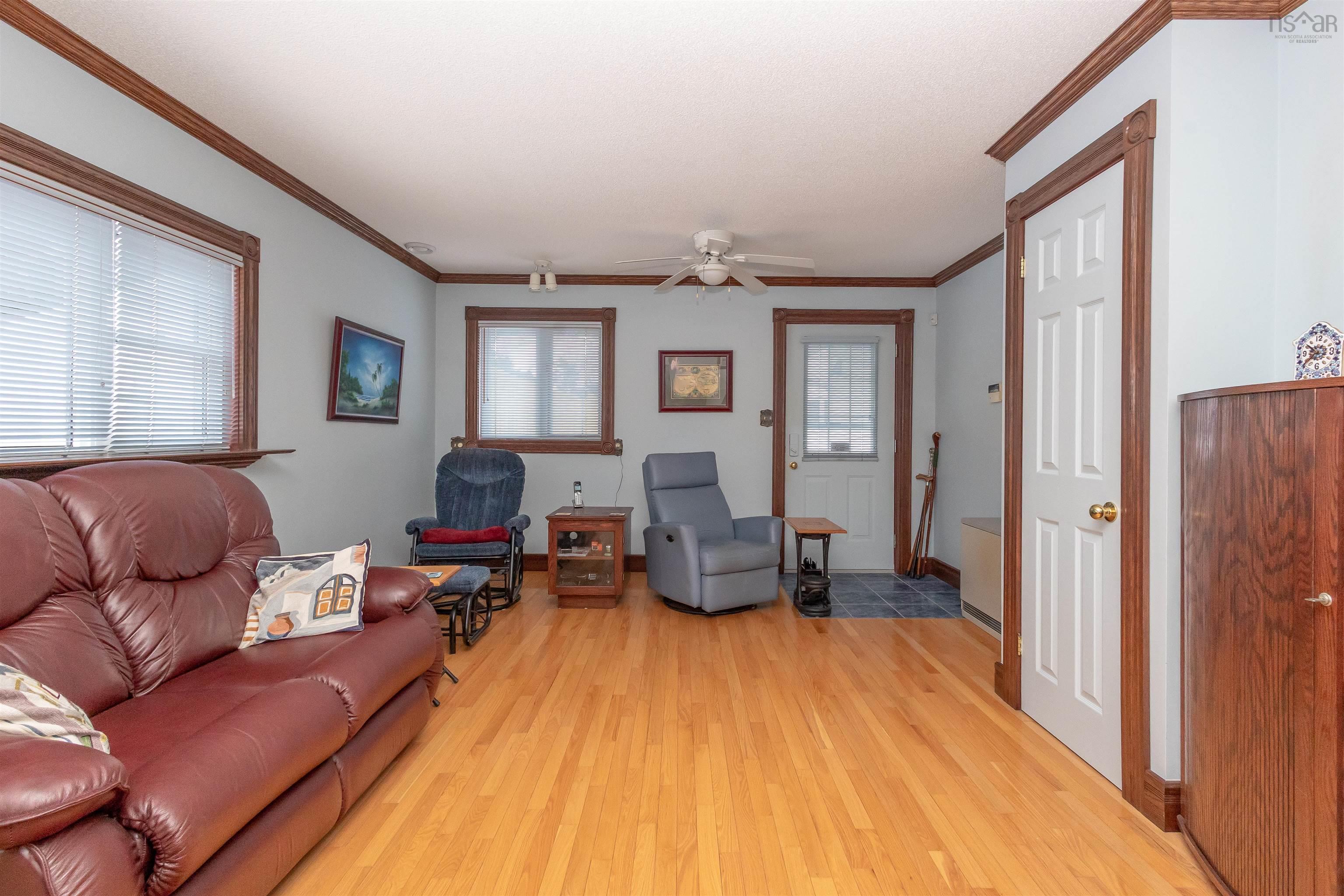 $445,000.00: 234 Riverview Drive, Sydney River