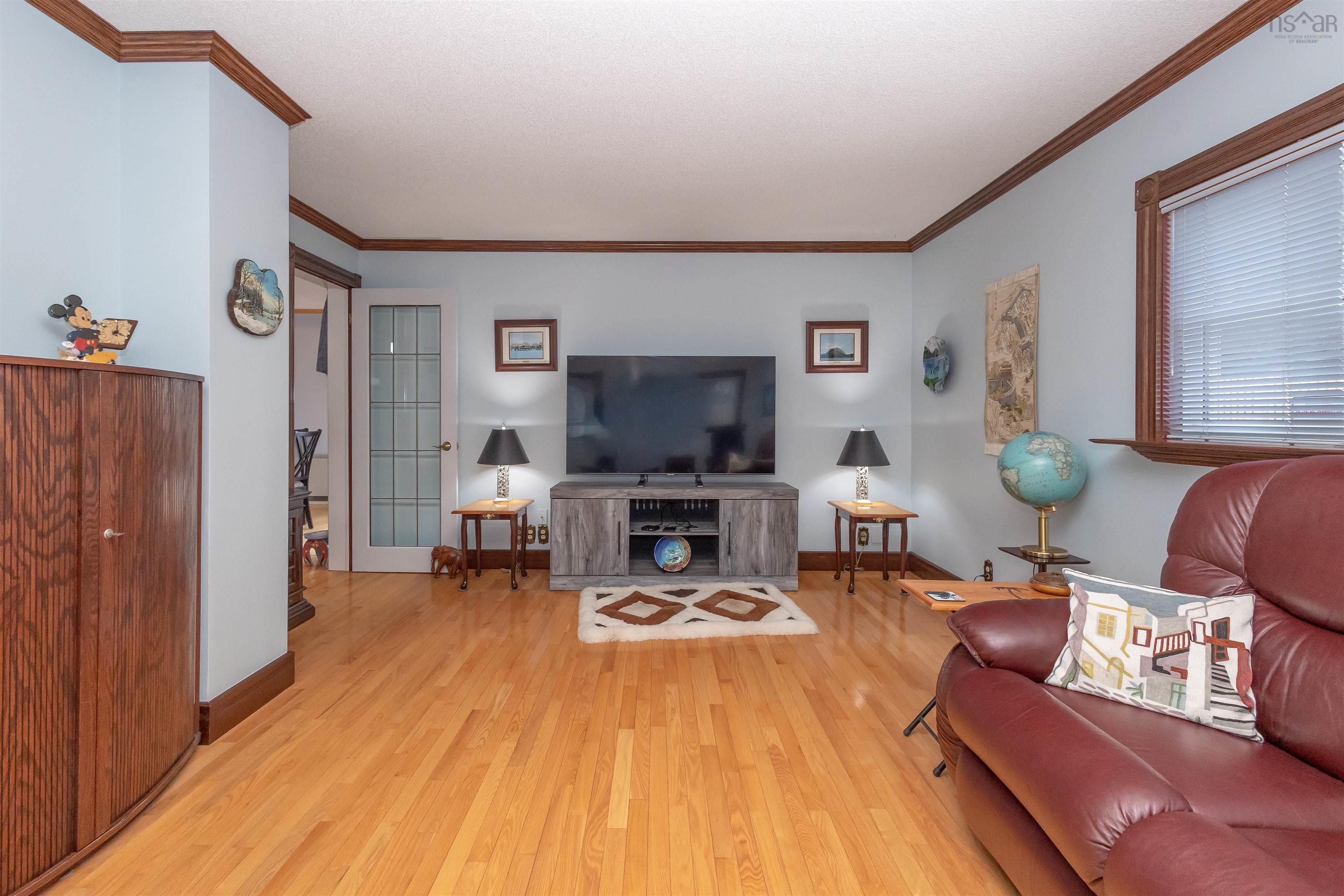 $445,000.00: 234 Riverview Drive, Sydney River