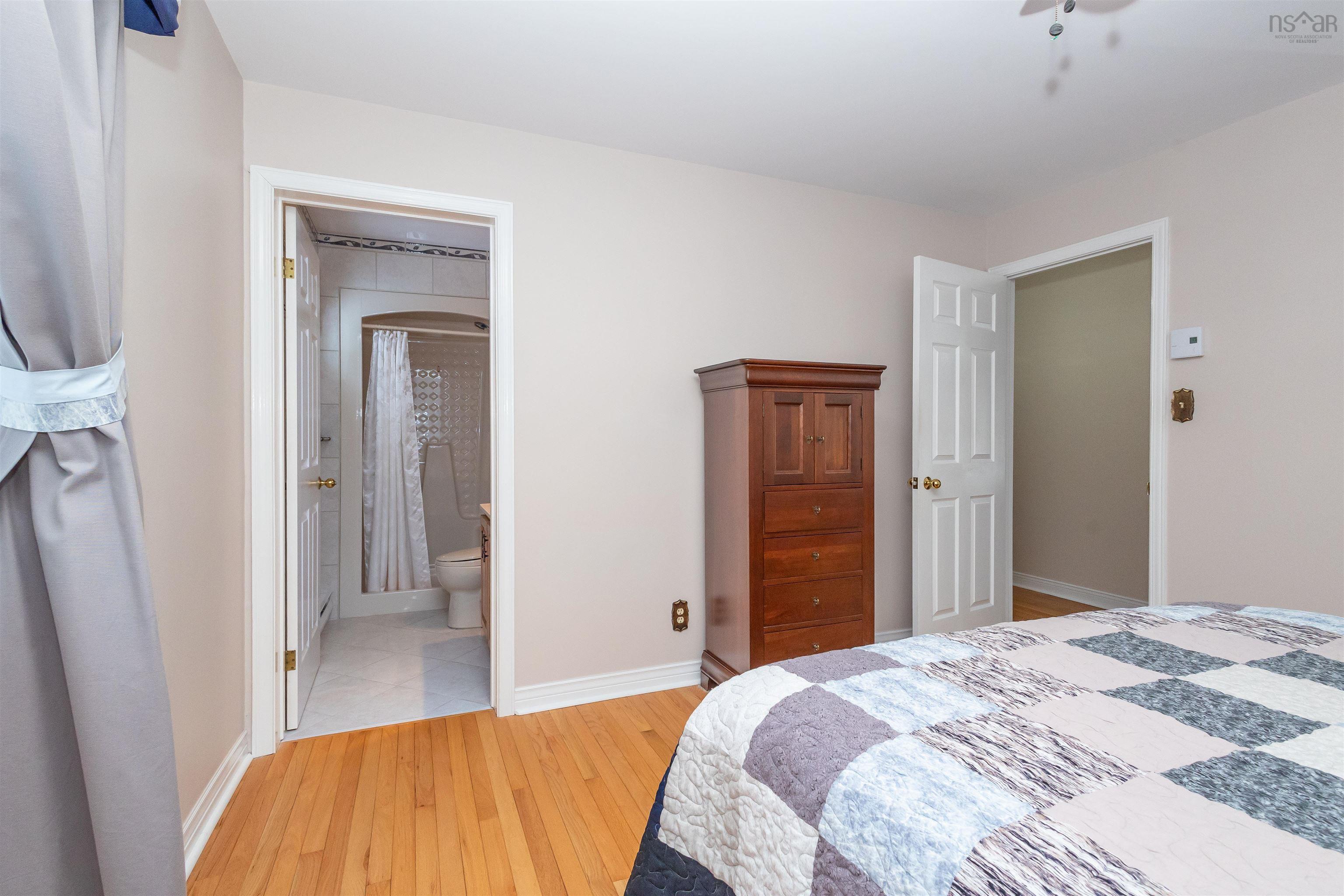 $445,000.00: 234 Riverview Drive, Sydney River