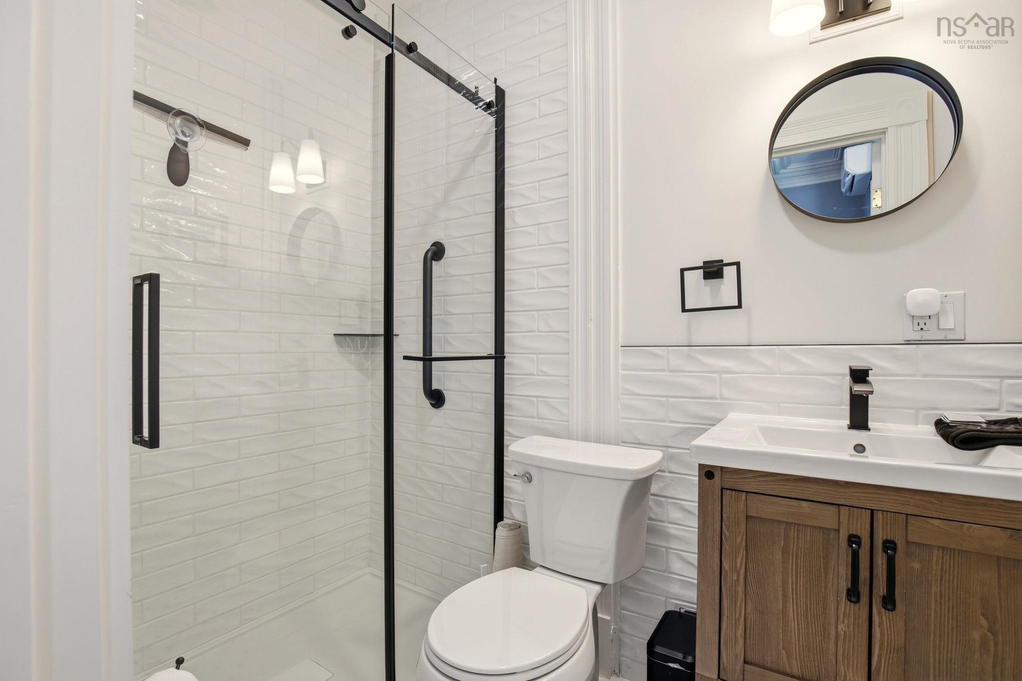 $1,700,000.00: 42 Falkland Street, Lunenburg