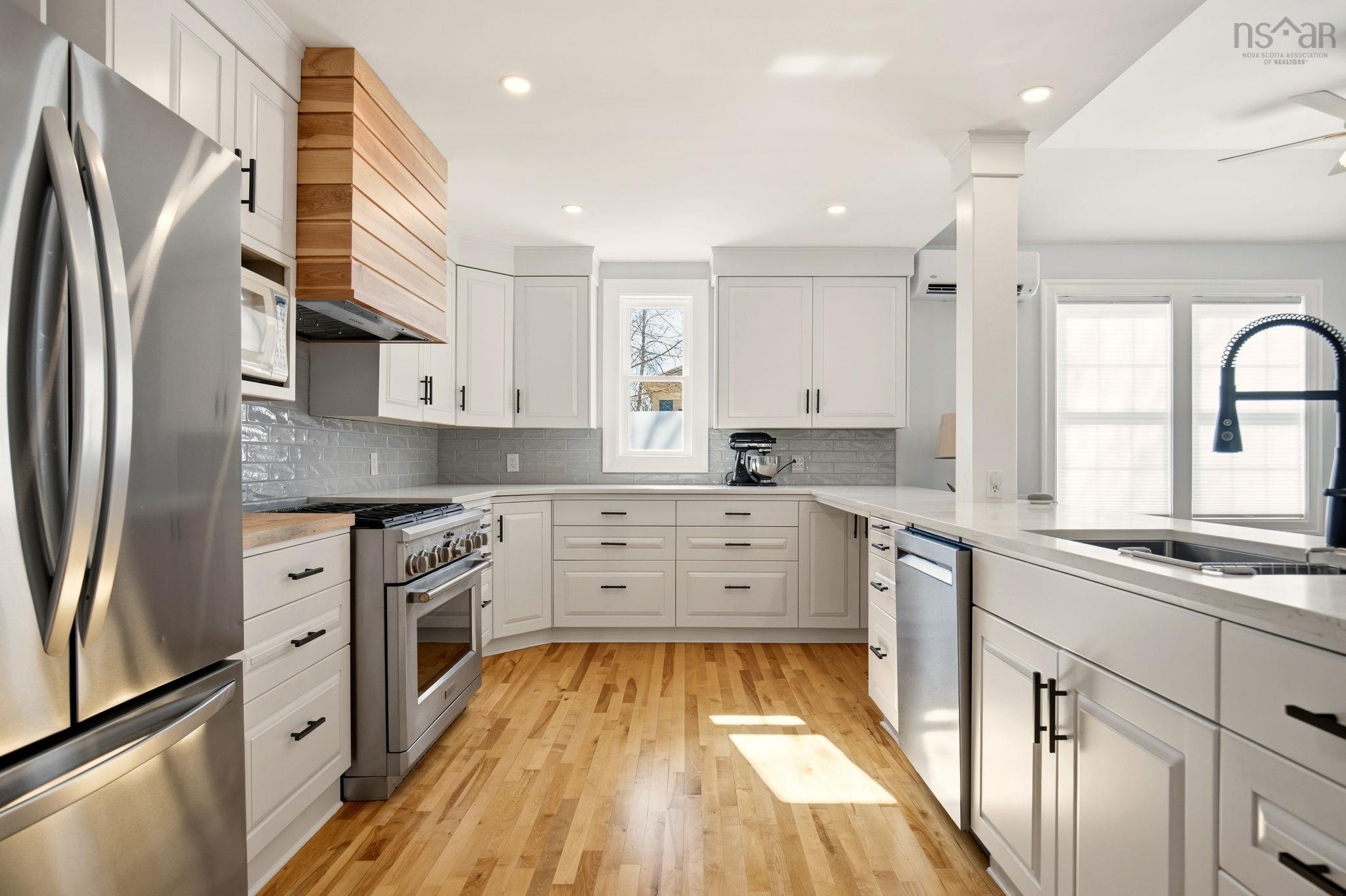 $1,700,000.00: 42 Falkland Street, Lunenburg