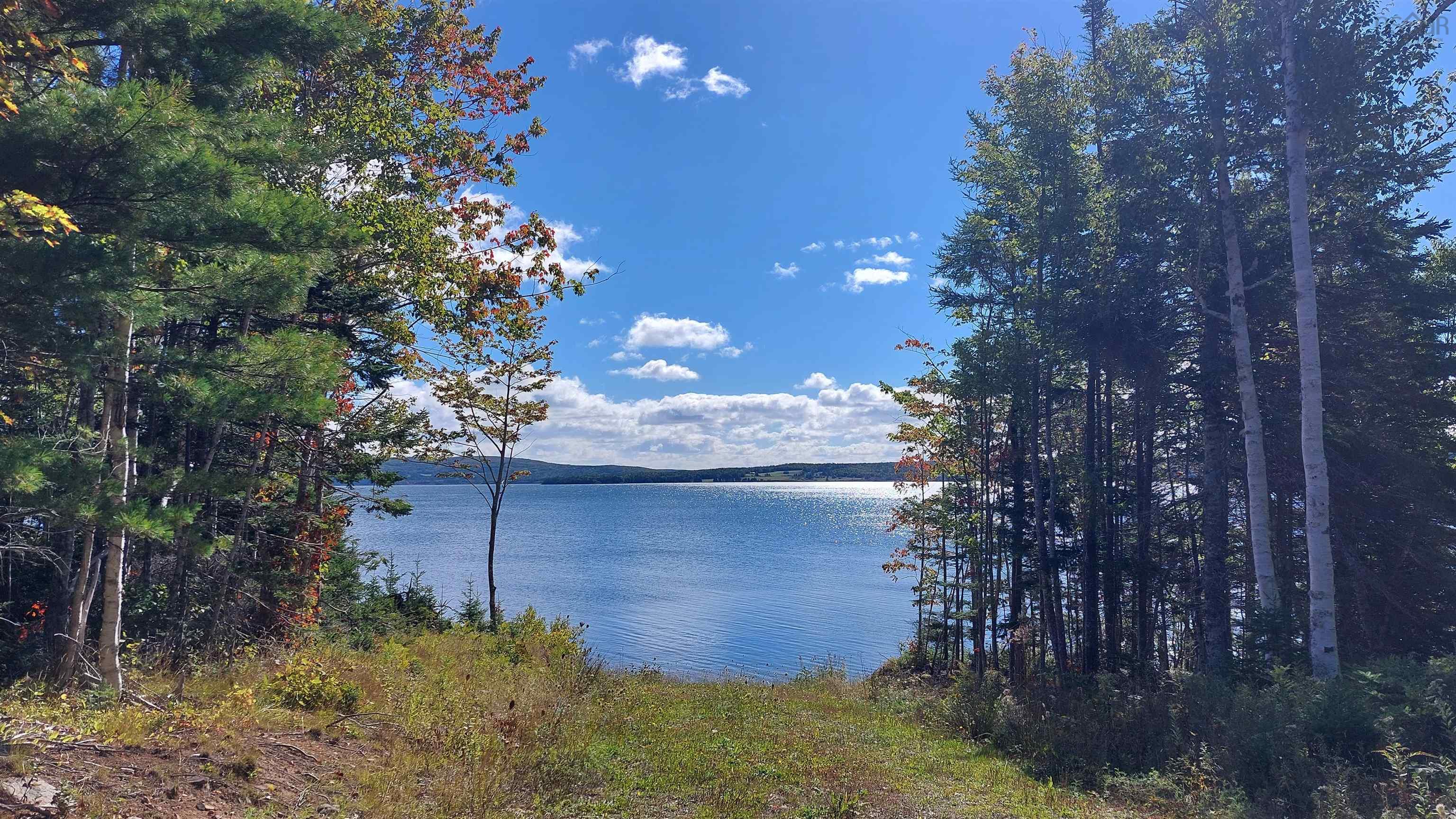 $37,500.00: Lot 14 Golden Shore Dr, Marshes (West Bay)