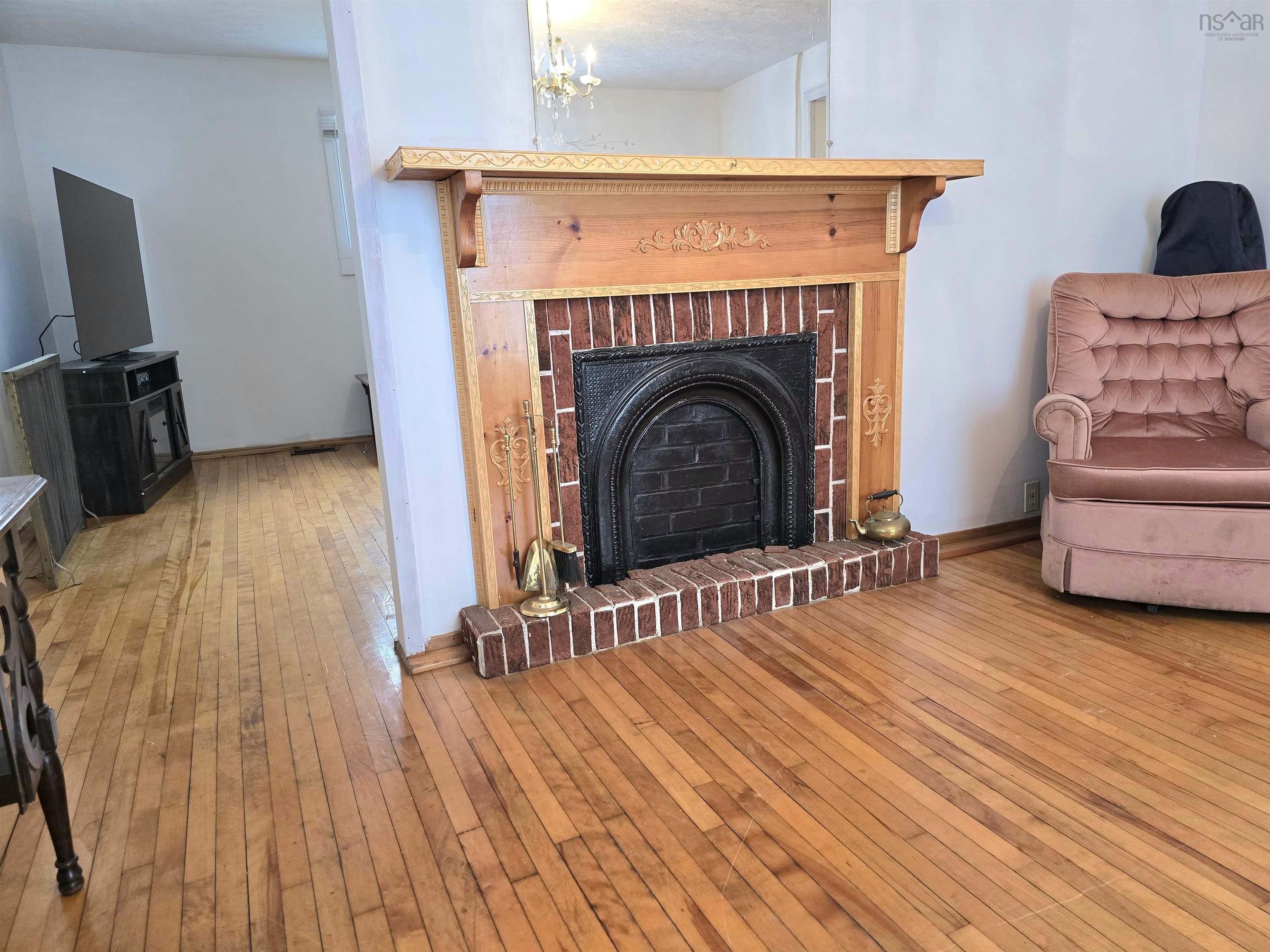 $275,000.00: 306 Frederick Street, New Glasgow