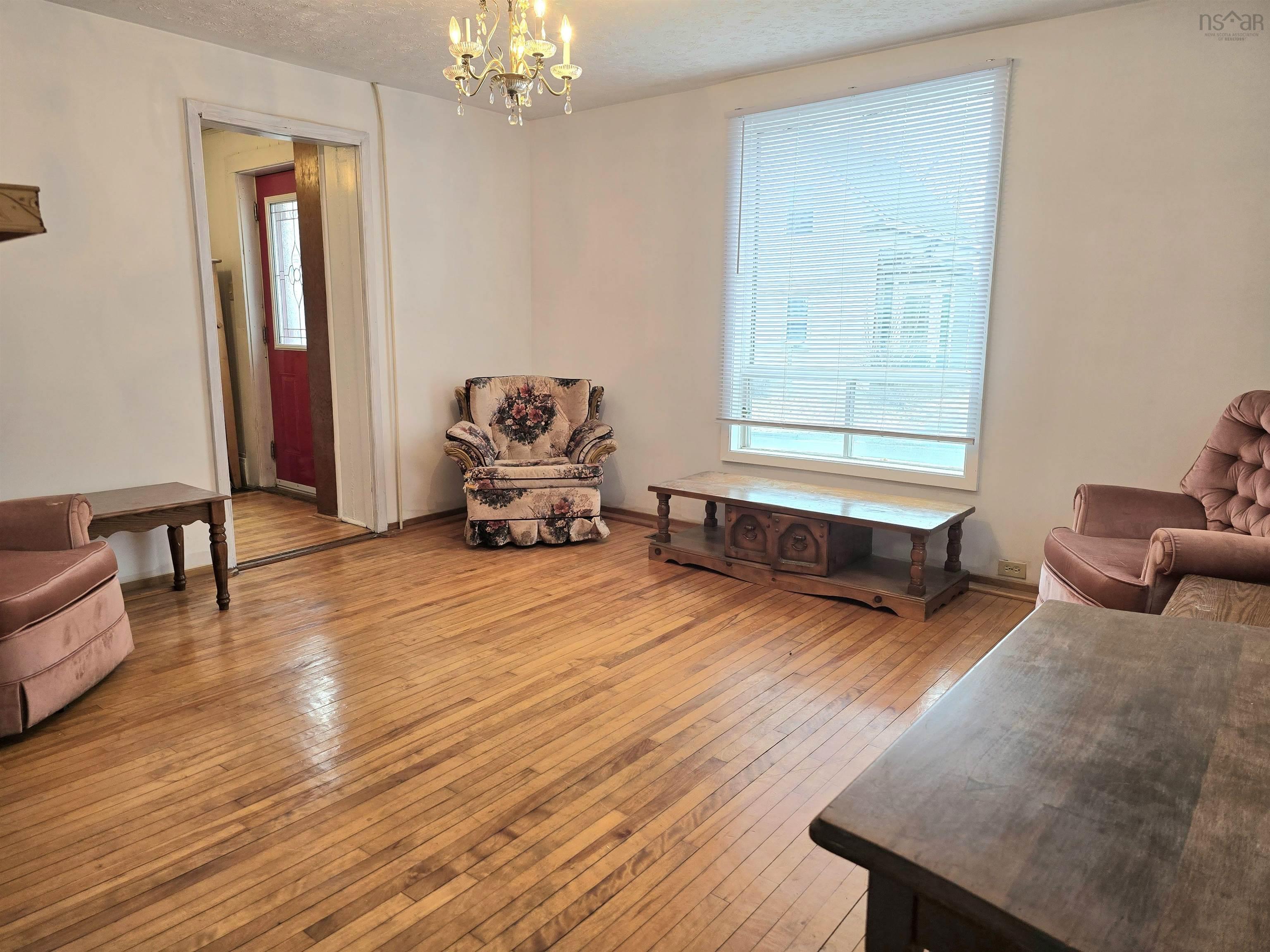 $275,000.00: 306 Frederick Street, New Glasgow