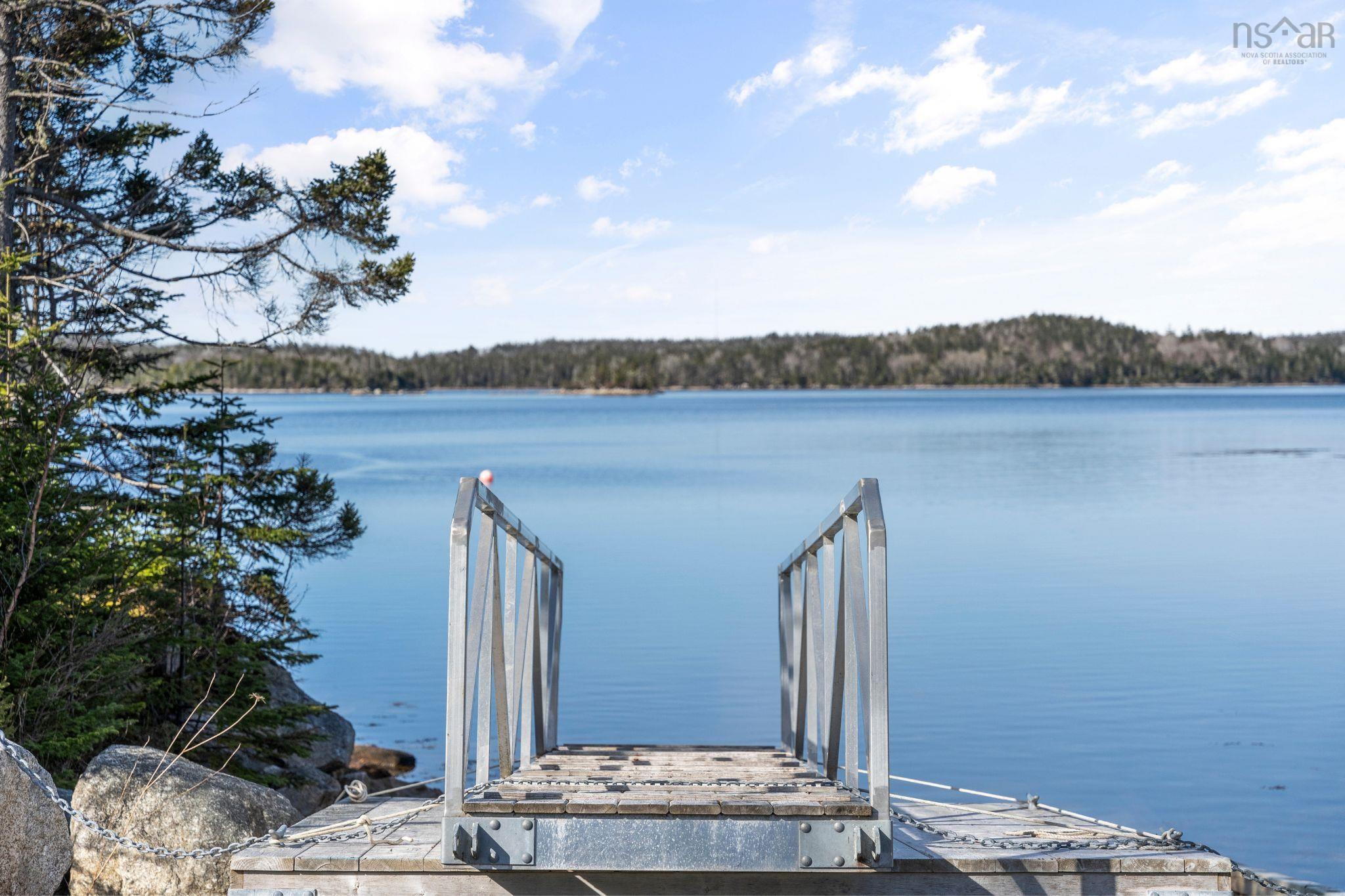 25 Shad Point Parkway, Blind Bay, NS (MLS 202606317)