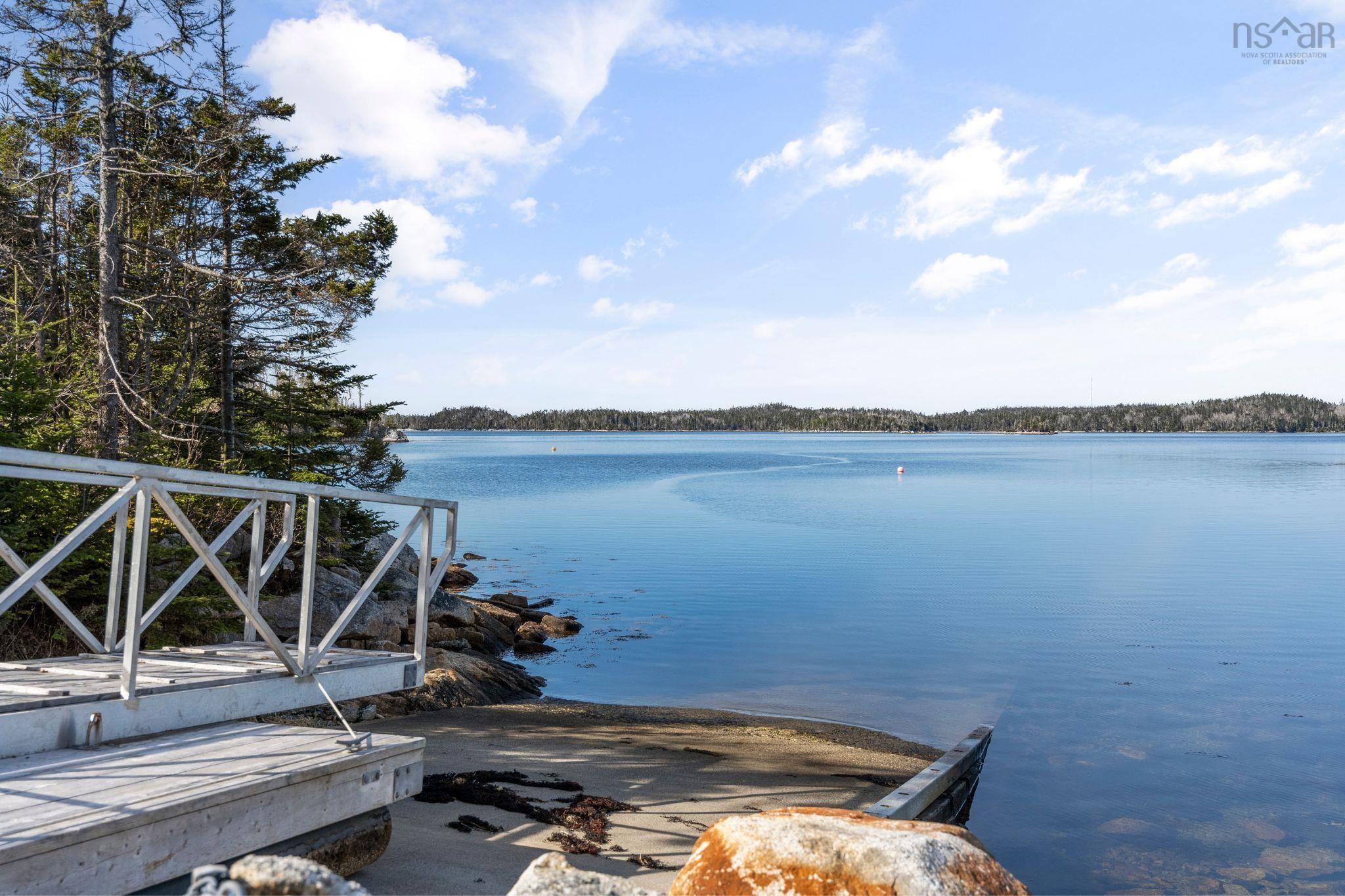 25 Shad Point Parkway, Blind Bay, NS (MLS 202606317)