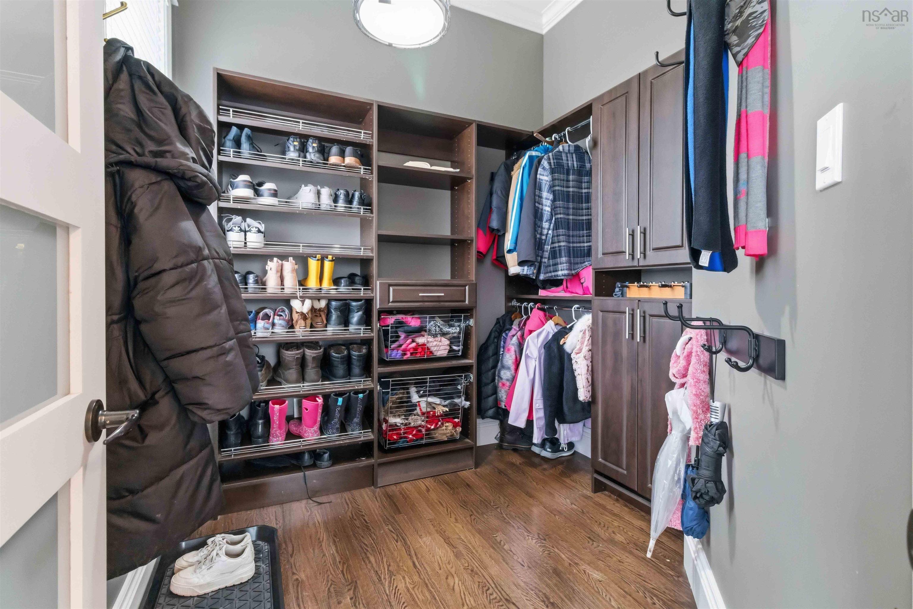 60 Amesbury Gate, Bedford, NS (MLS 202606327)