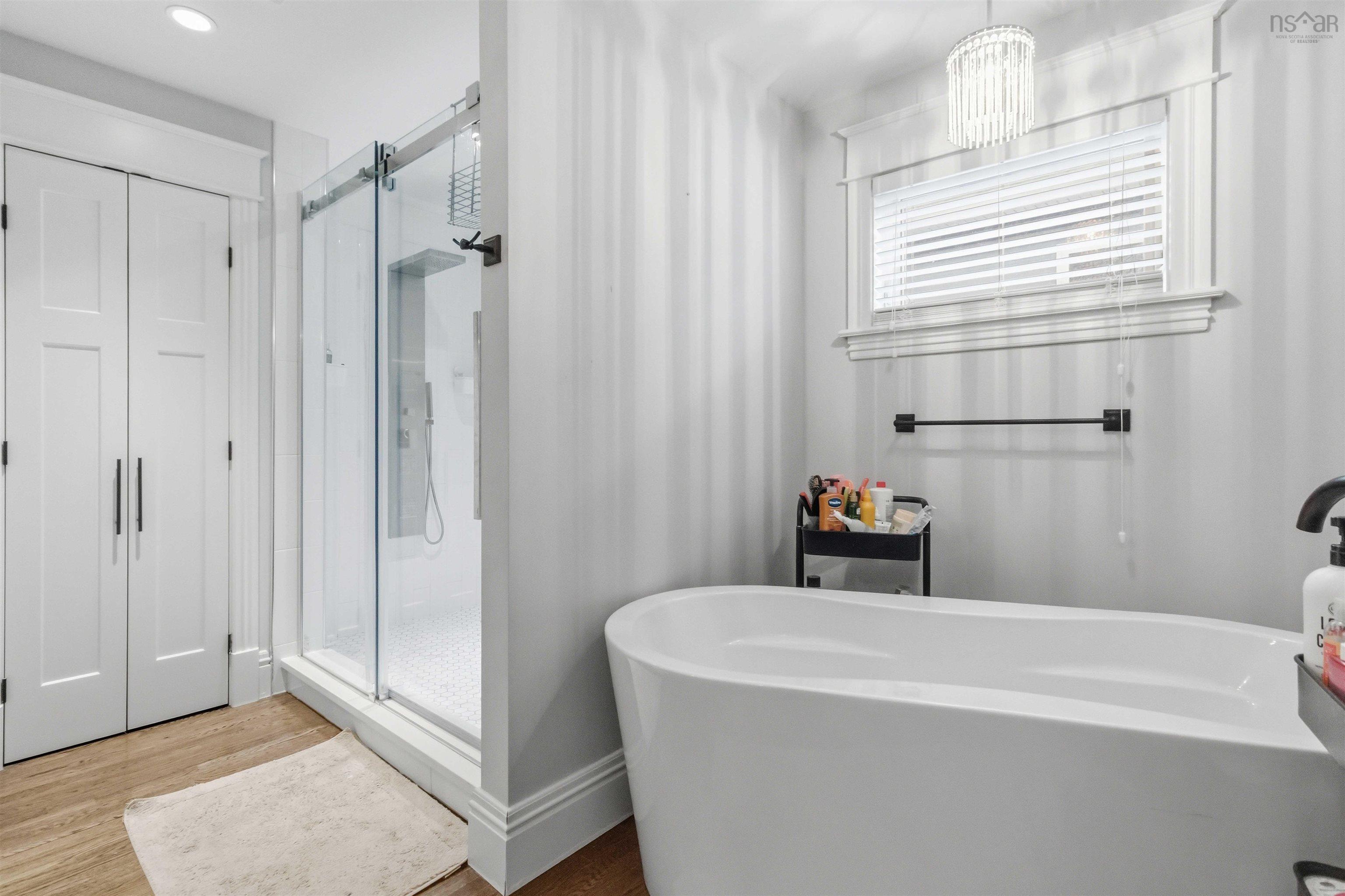 60 Amesbury Gate, Bedford, NS (MLS 202606327)