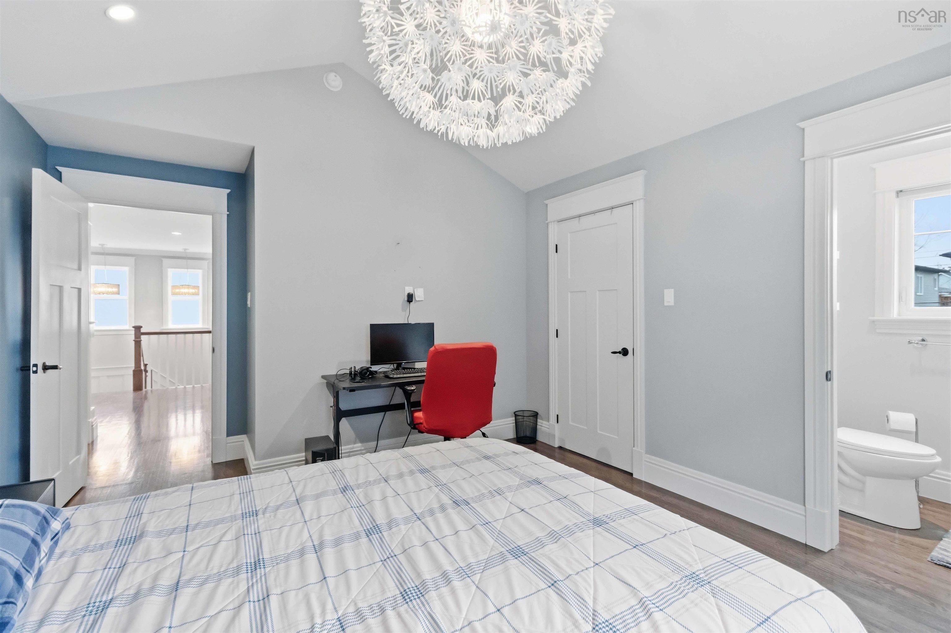 60 Amesbury Gate, Bedford, NS (MLS 202606327)