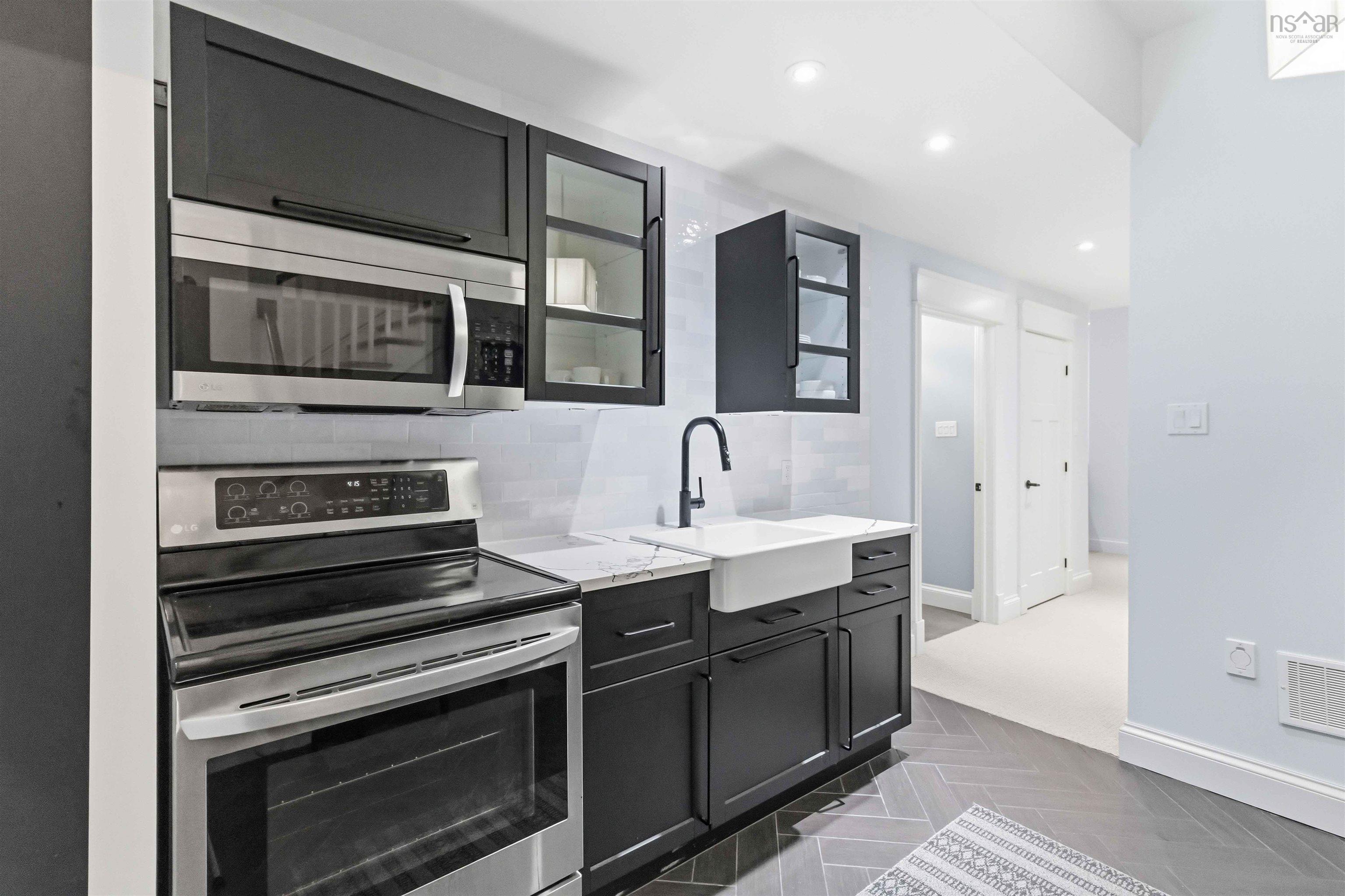 60 Amesbury Gate, Bedford, NS (MLS 202606327)