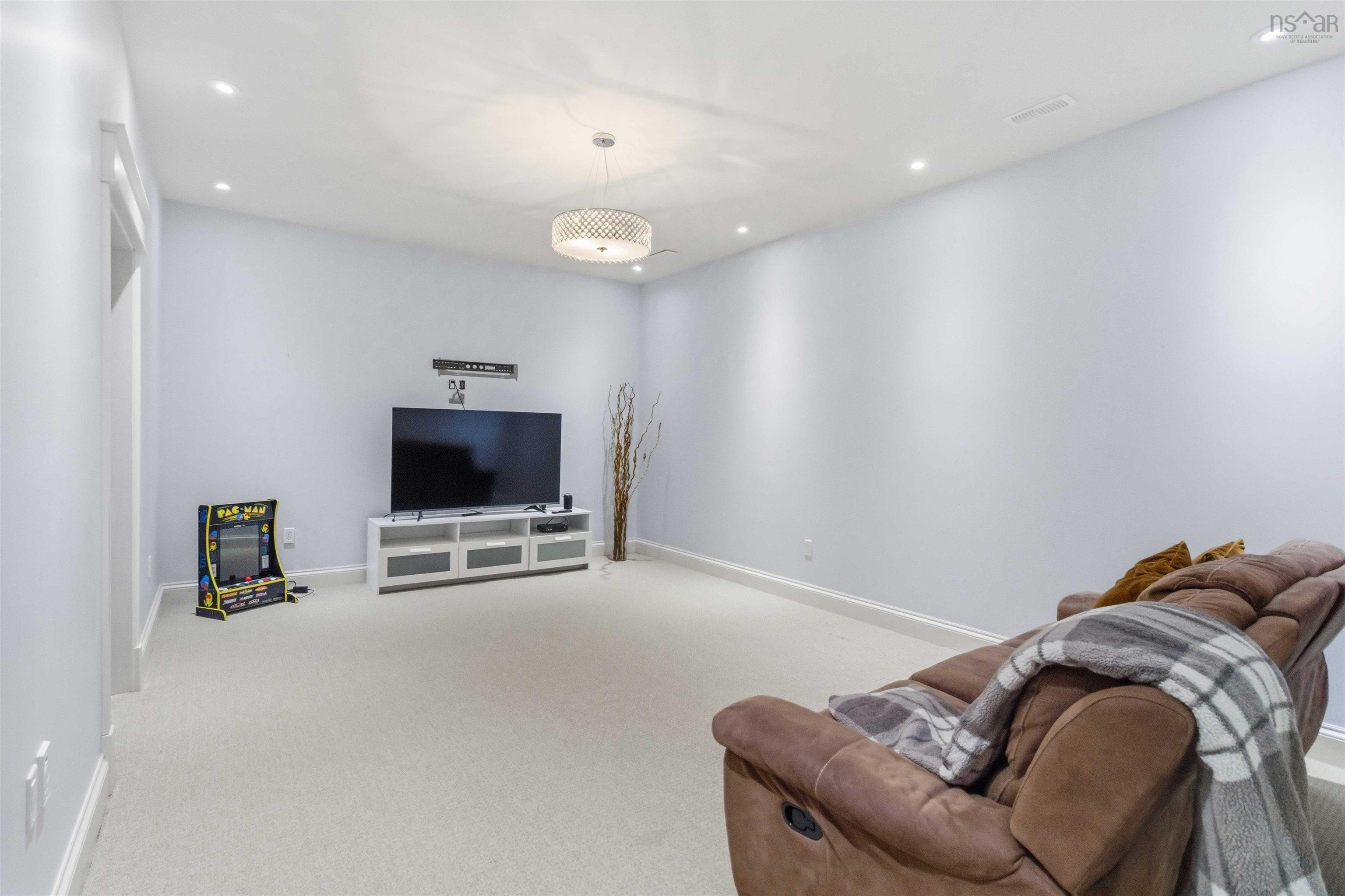 60 Amesbury Gate, Bedford, NS (MLS 202606327)