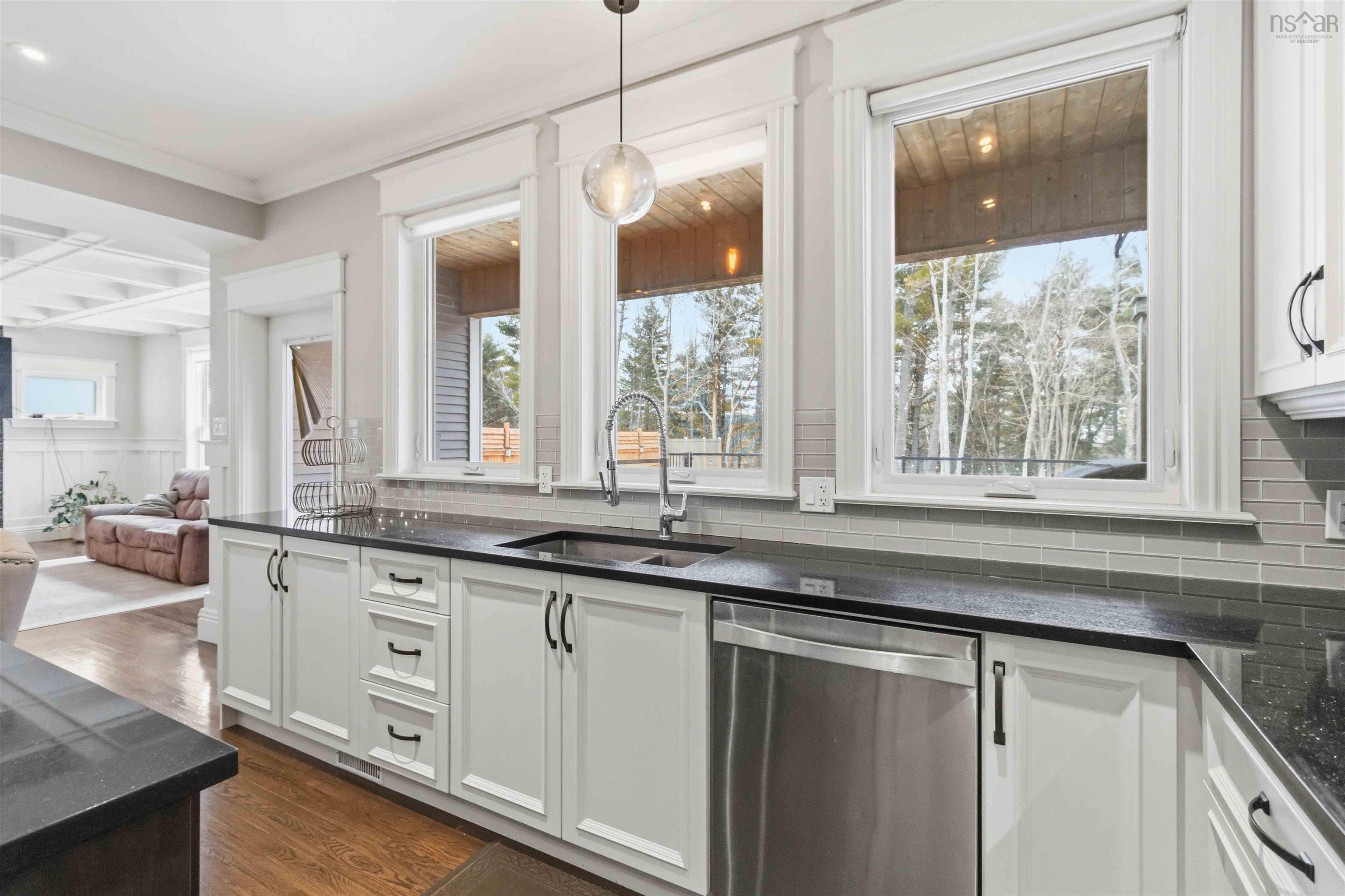 60 Amesbury Gate, Bedford, NS (MLS 202606327)