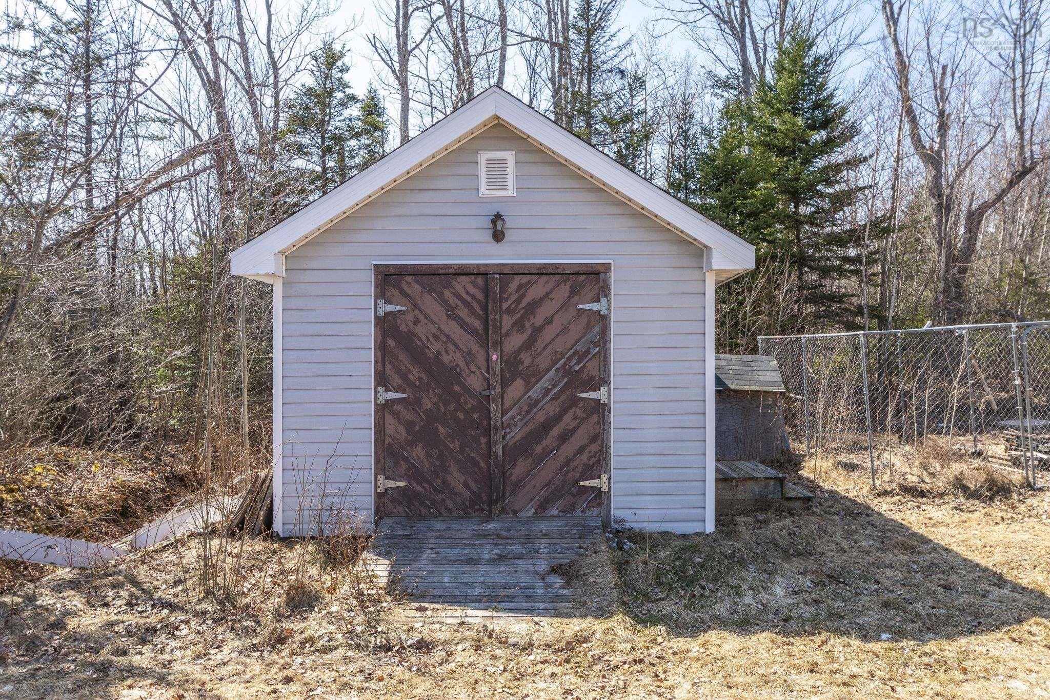 $249,900.00: 9660 366 Highway, Port Howe