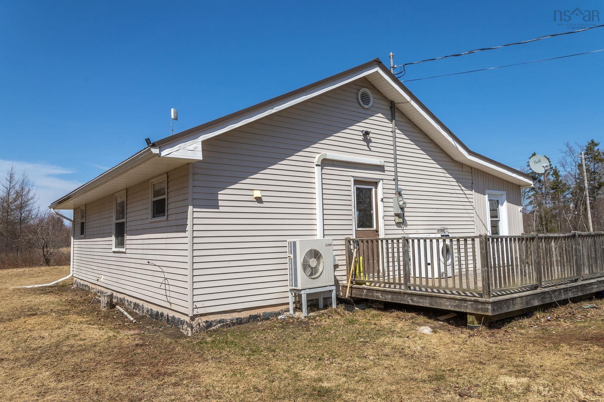 $249,900.00: 9660 366 Highway, Port Howe