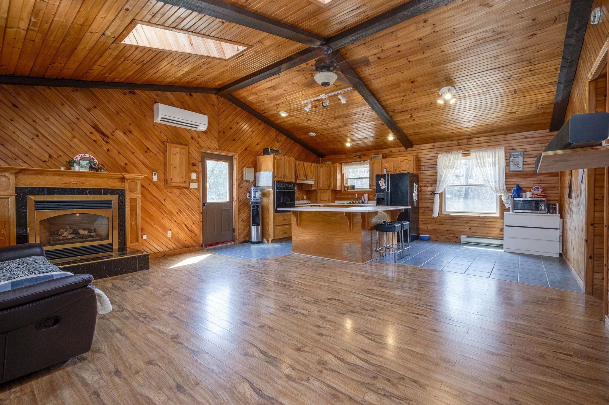 $249,900.00: 9660 366 Highway, Port Howe