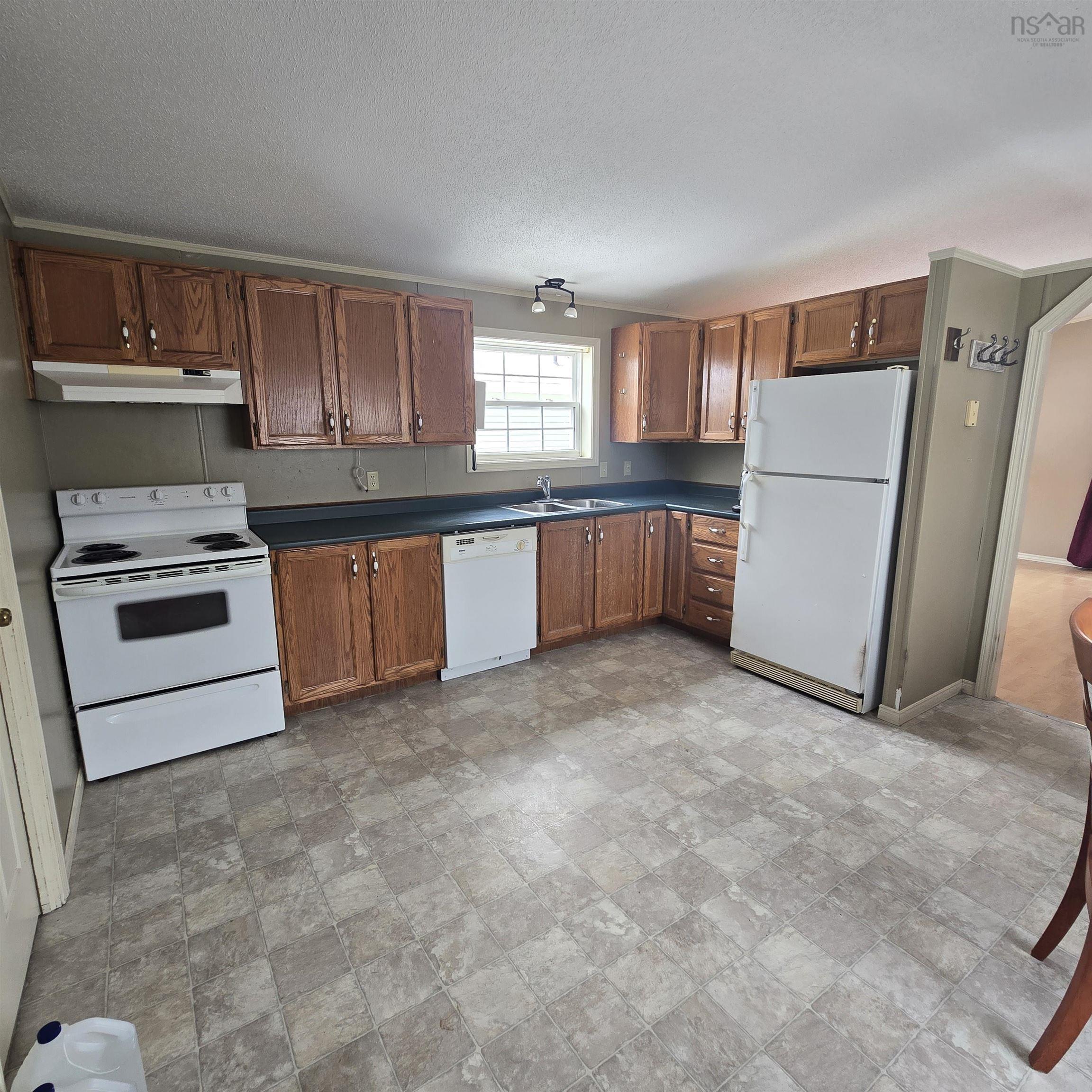 $195,000.00: 21 Parkwood, North Grant