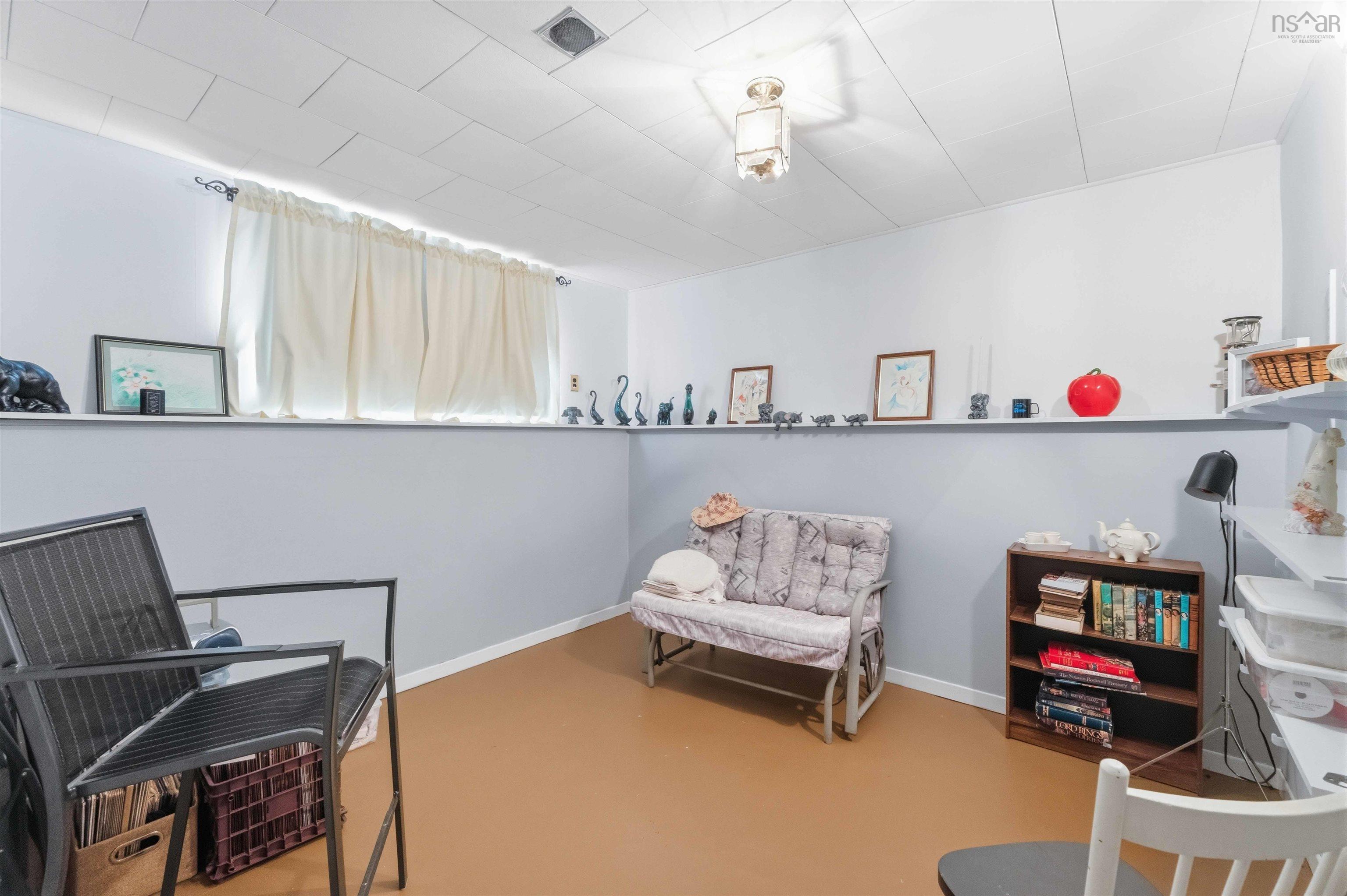 $339,000.00: 3 Inglewood Avenue, Kentville