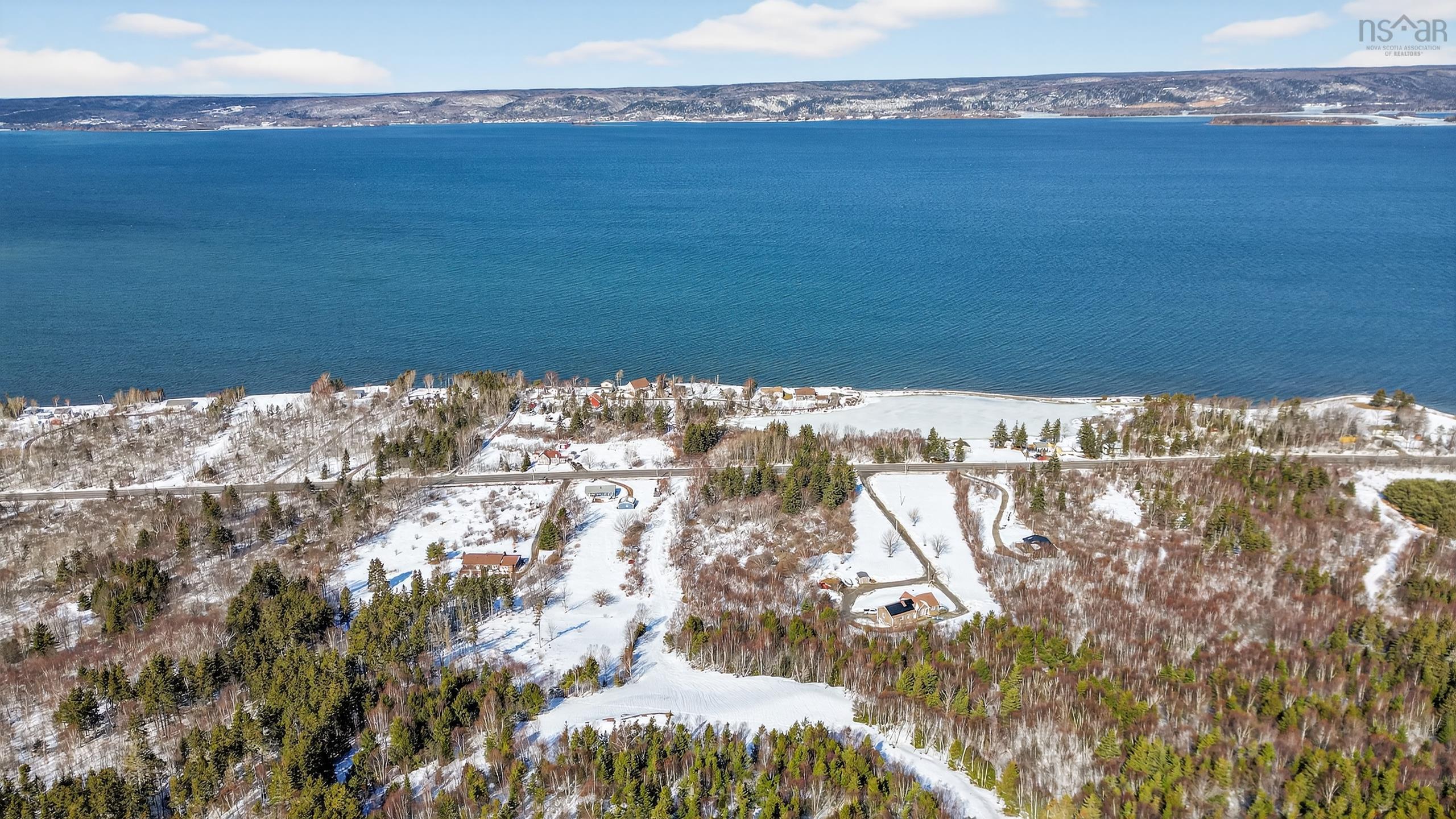 $299,000.00: East Bay Highway, Big Pond