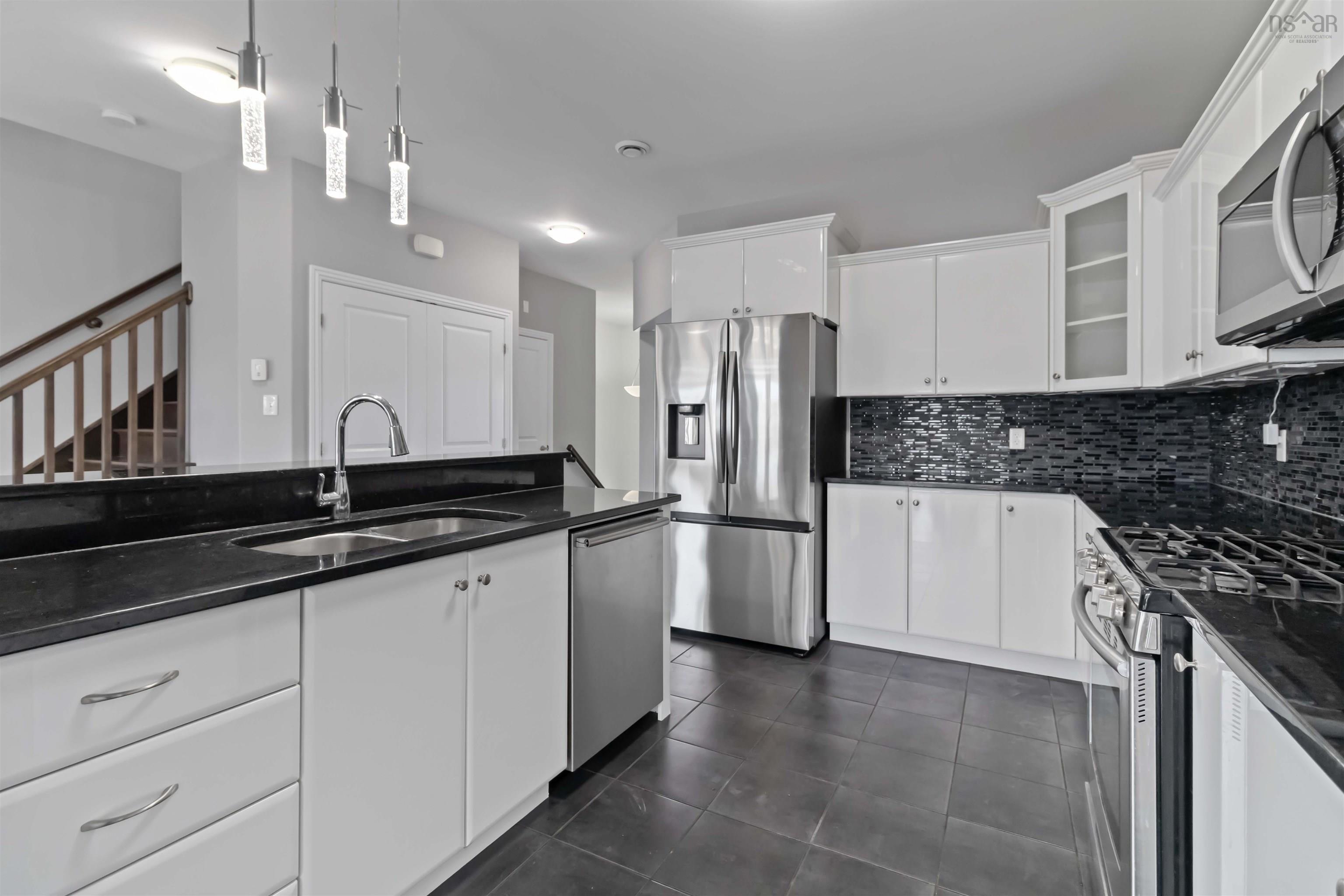 10 Armenia Drive, Bedford, NS (MLS 202606338)