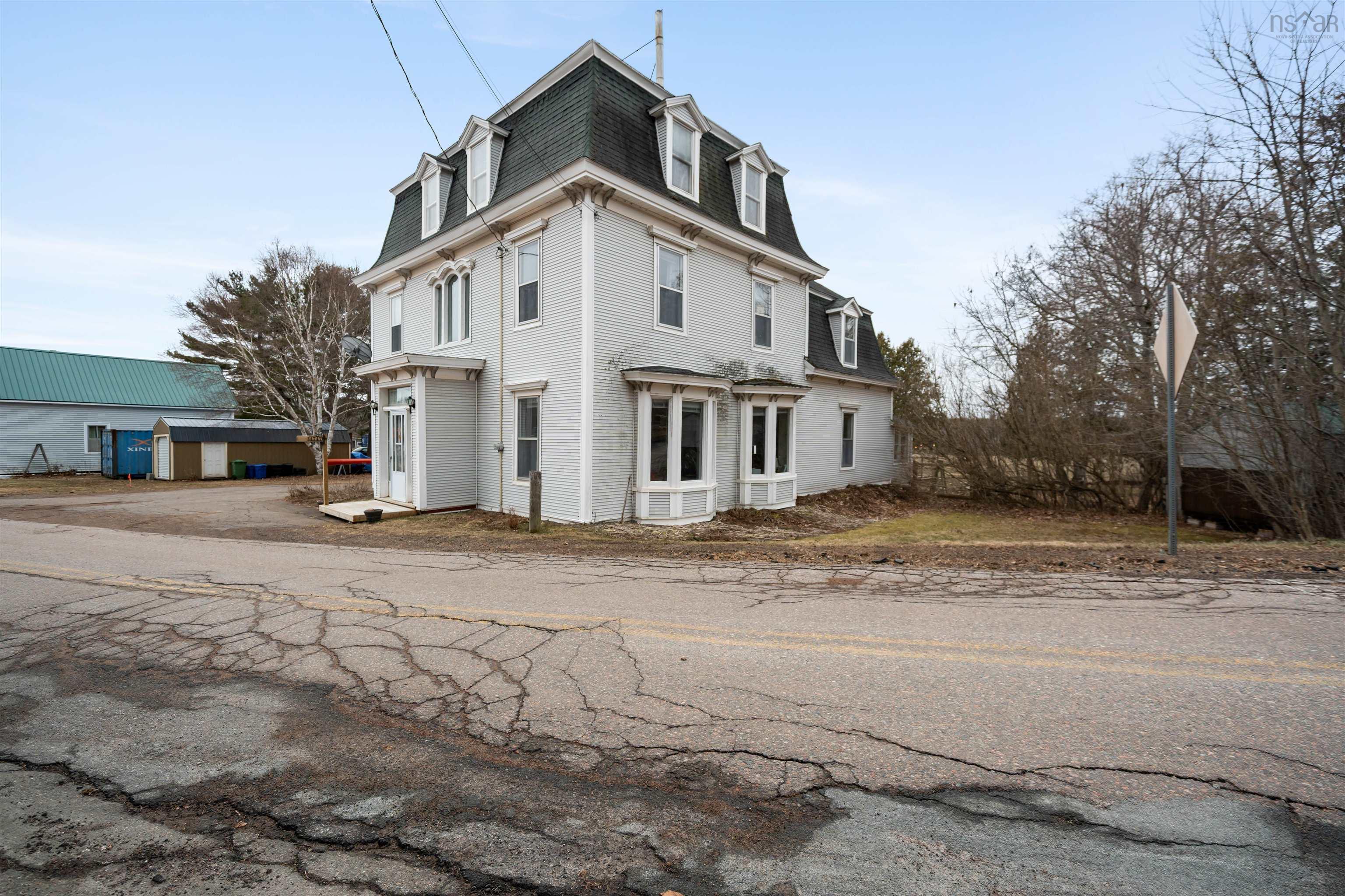 $399,900.00: 4747 Canaan Road, Southampton