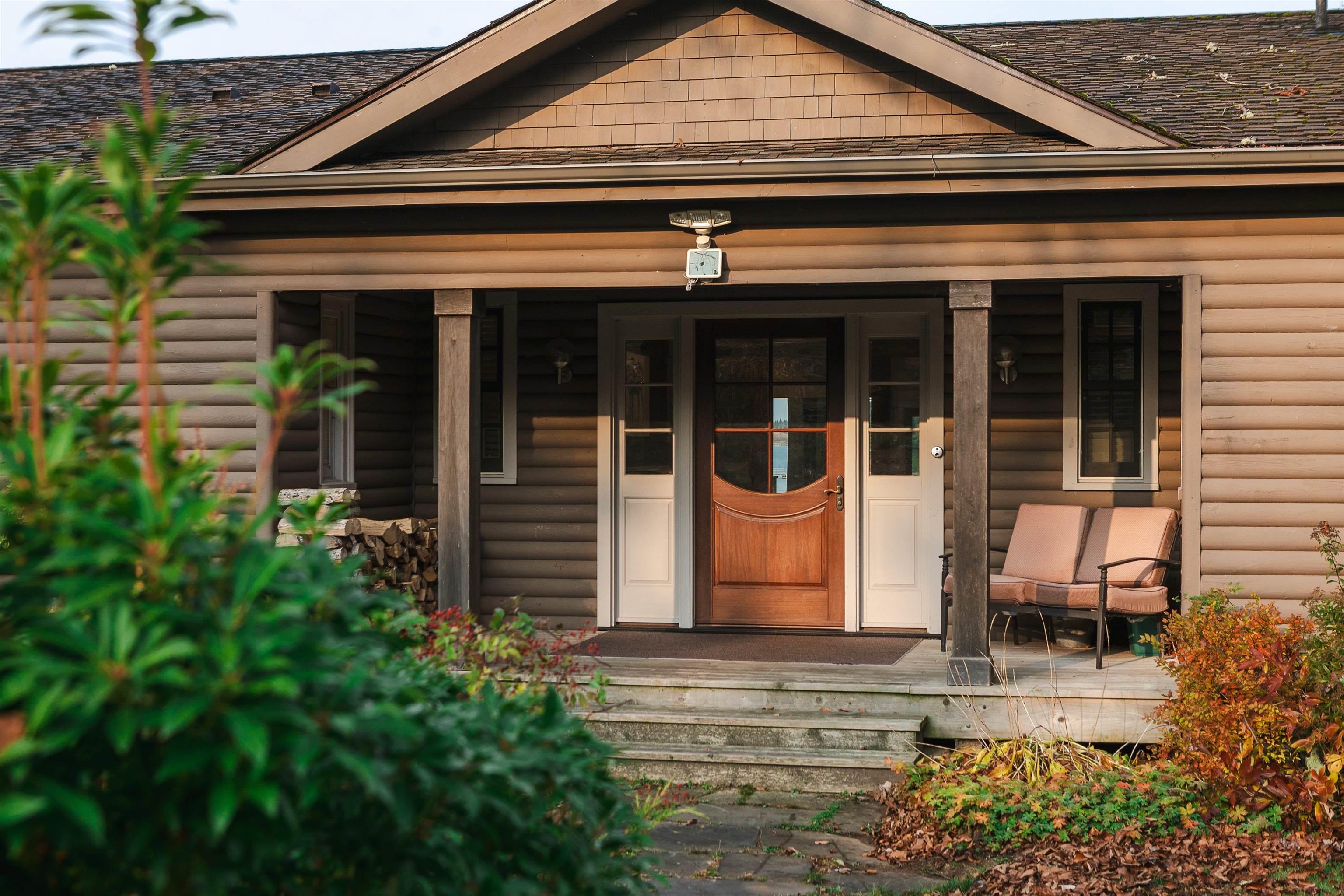 10680 Peggys Cove Road, Glen Margaret, NS (MLS 202606340)