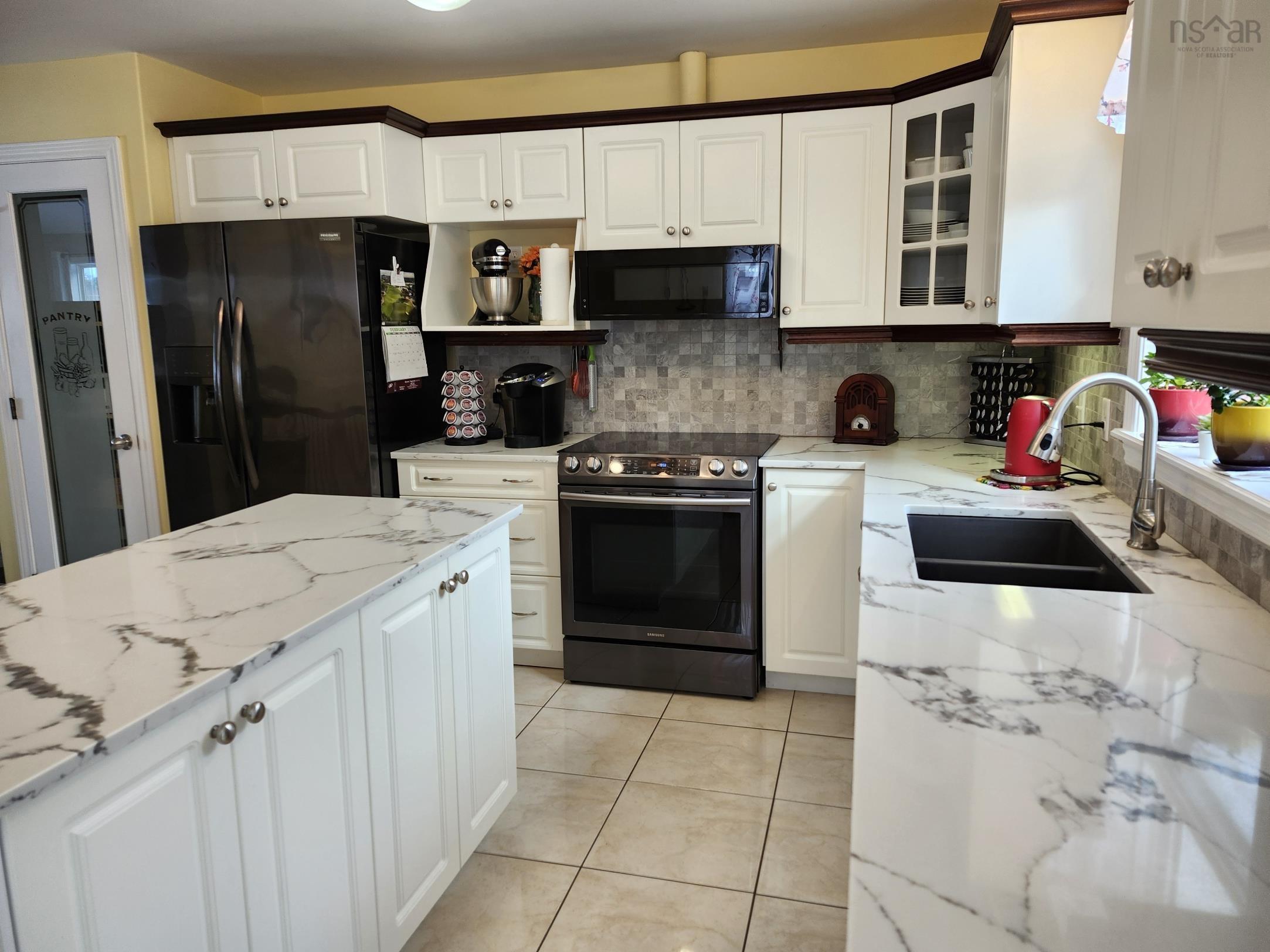 377 Laurel Ridge Drive, Beaver Bank, NS (MLS 202606346)