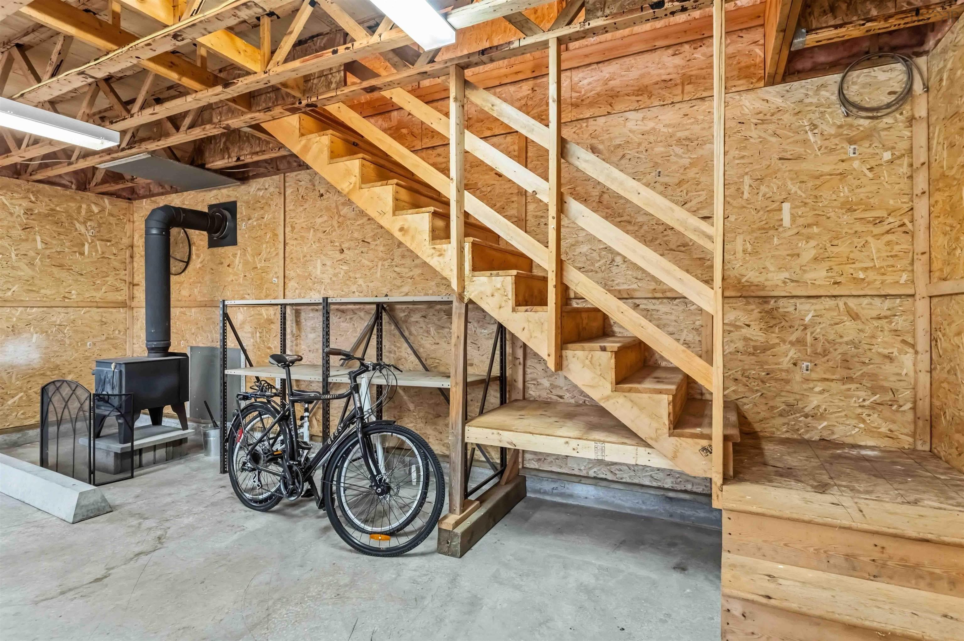 $459,900.00: 584 Brandy Avenue, Greenwood