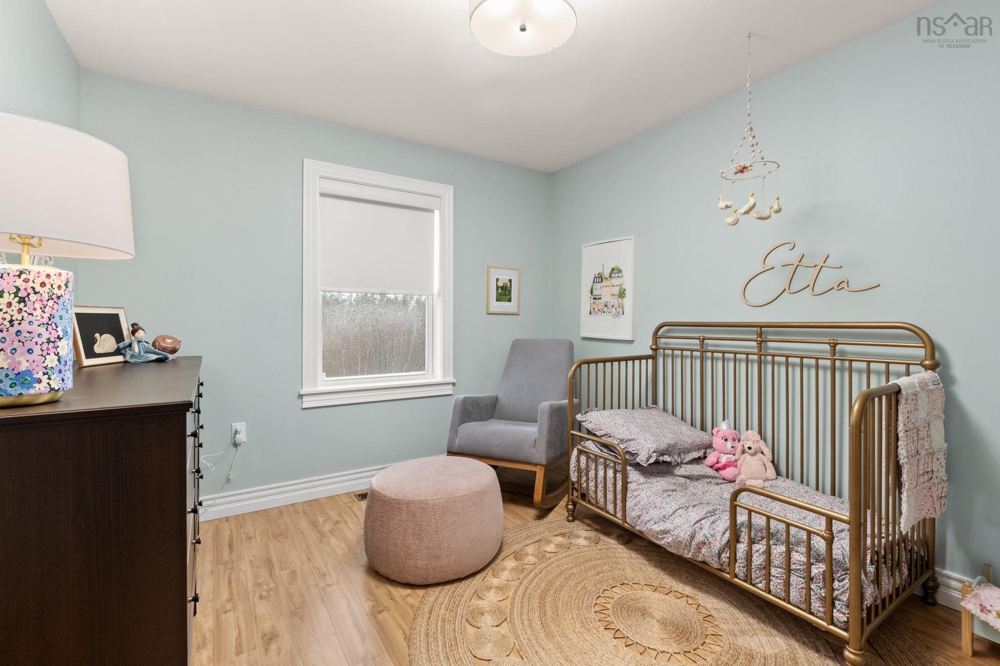 $749,900.00: 15 Acorn Avenue, Lantz