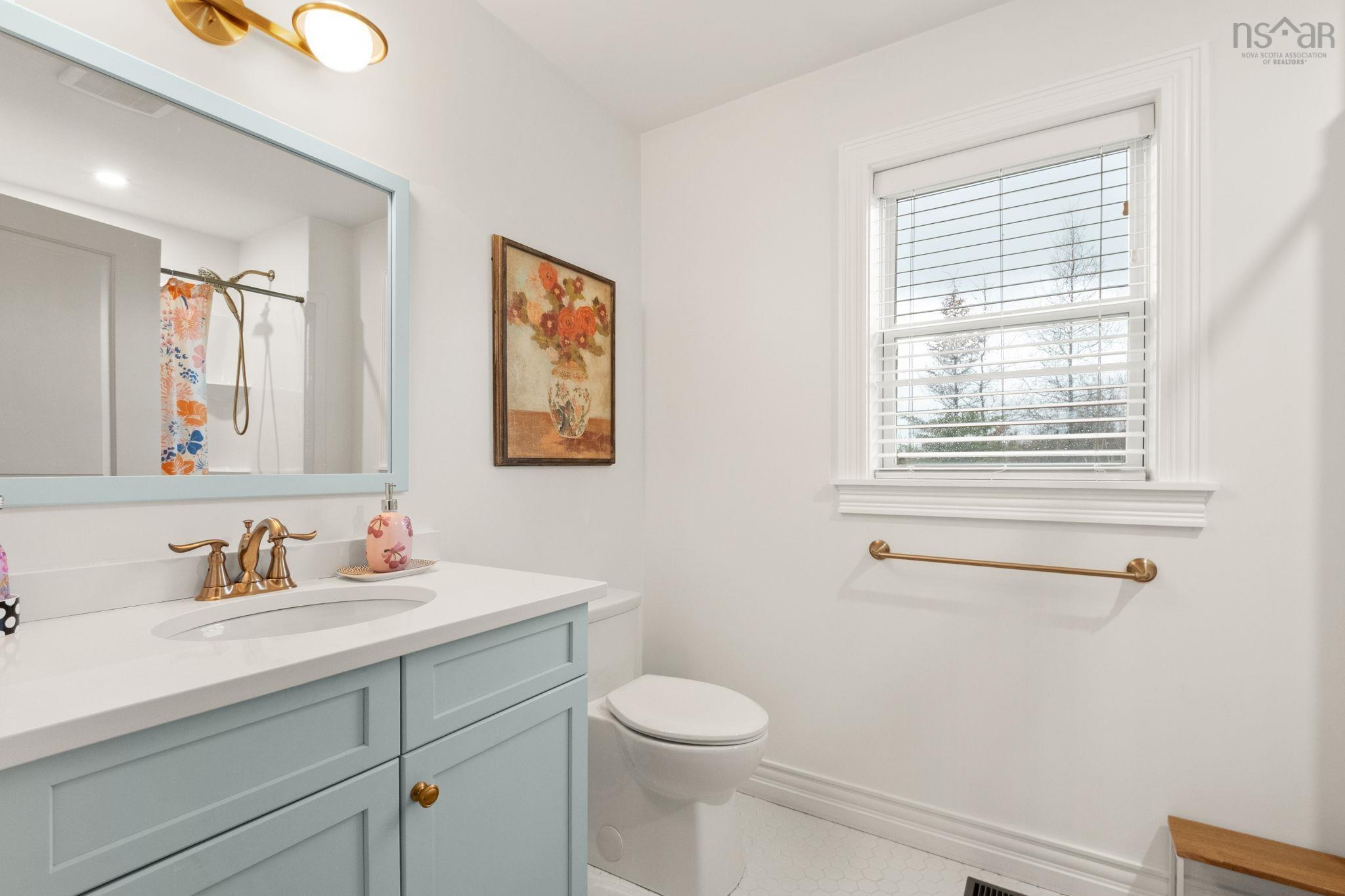 $749,900.00: 15 Acorn Avenue, Lantz