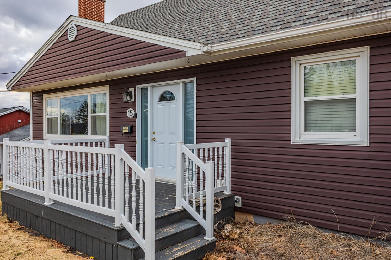 $385,000.00: 15 FAIRVIEW Drive, Truro