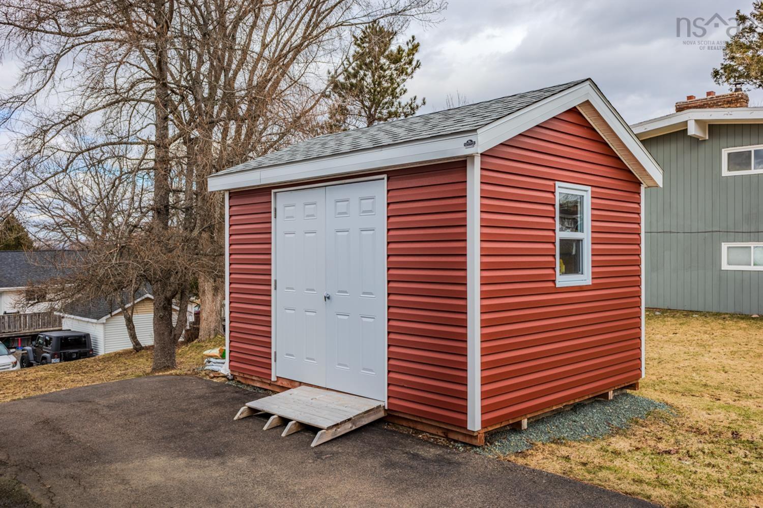 $385,000.00: 15 FAIRVIEW Drive, Truro