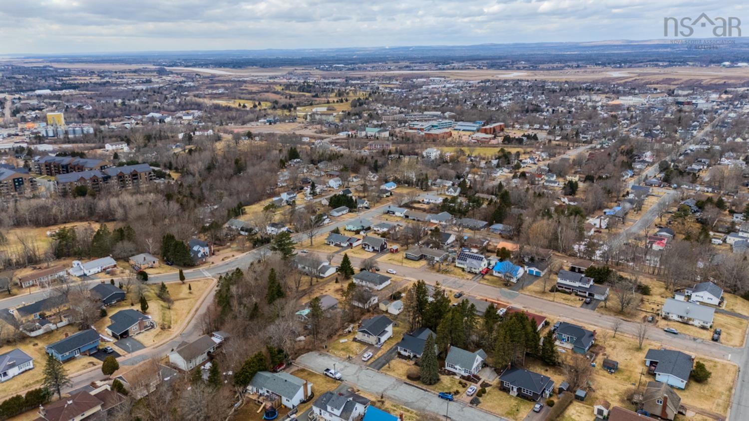 $385,000.00: 15 FAIRVIEW Drive, Truro