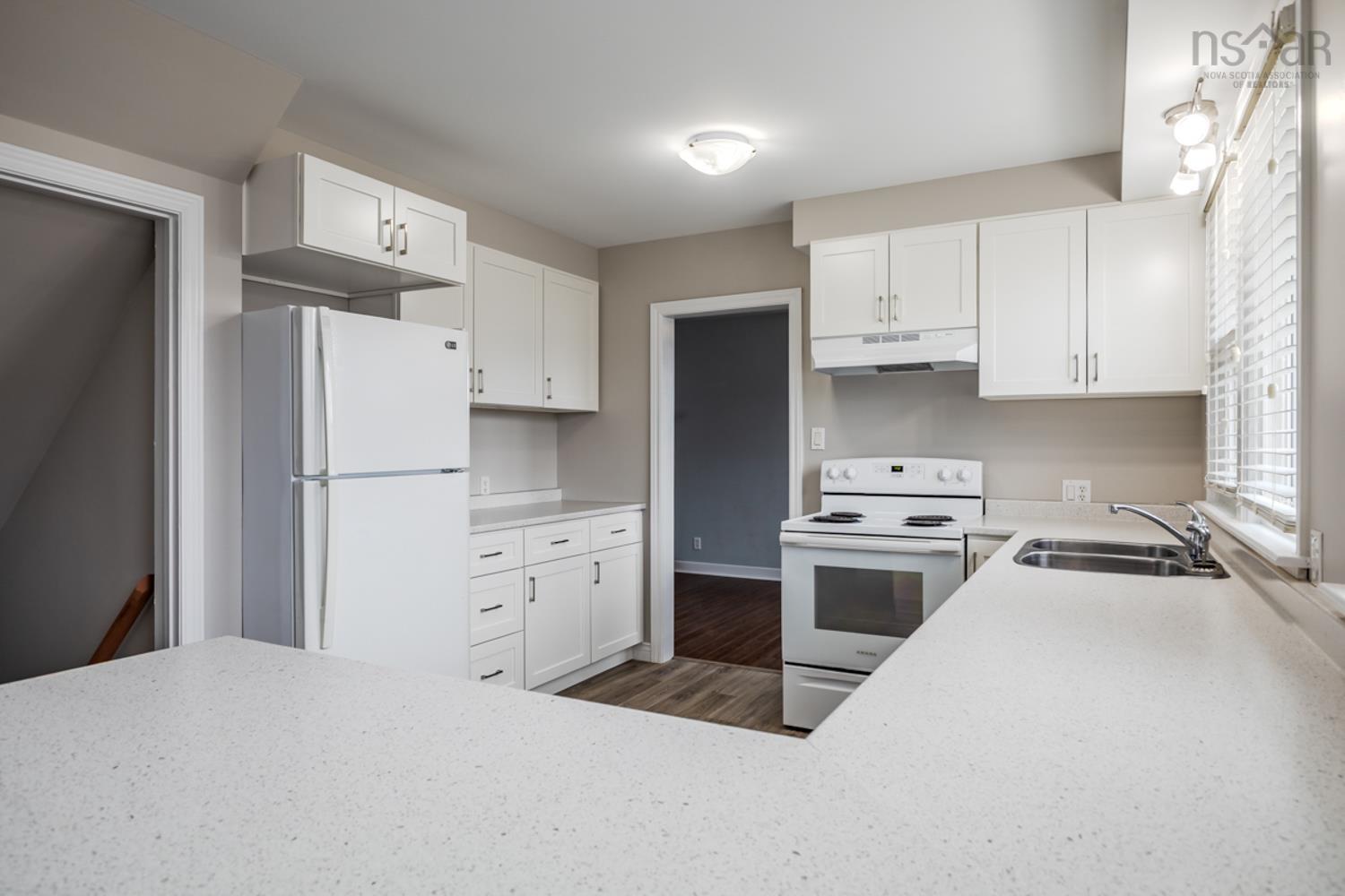 $385,000.00: 15 FAIRVIEW Drive, Truro