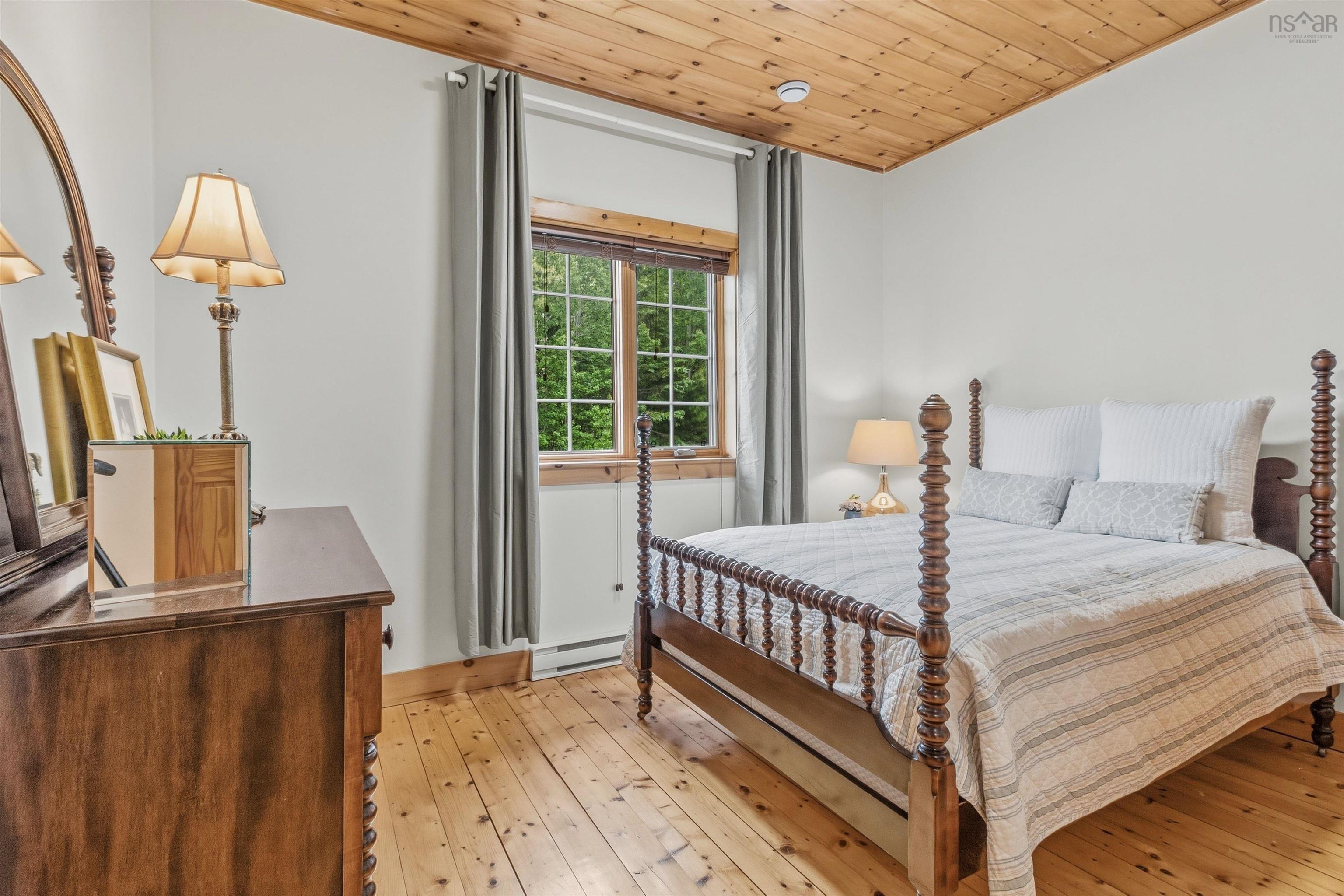 12895 Peggys Cove Road, Tantallon, NS (MLS 202606366)