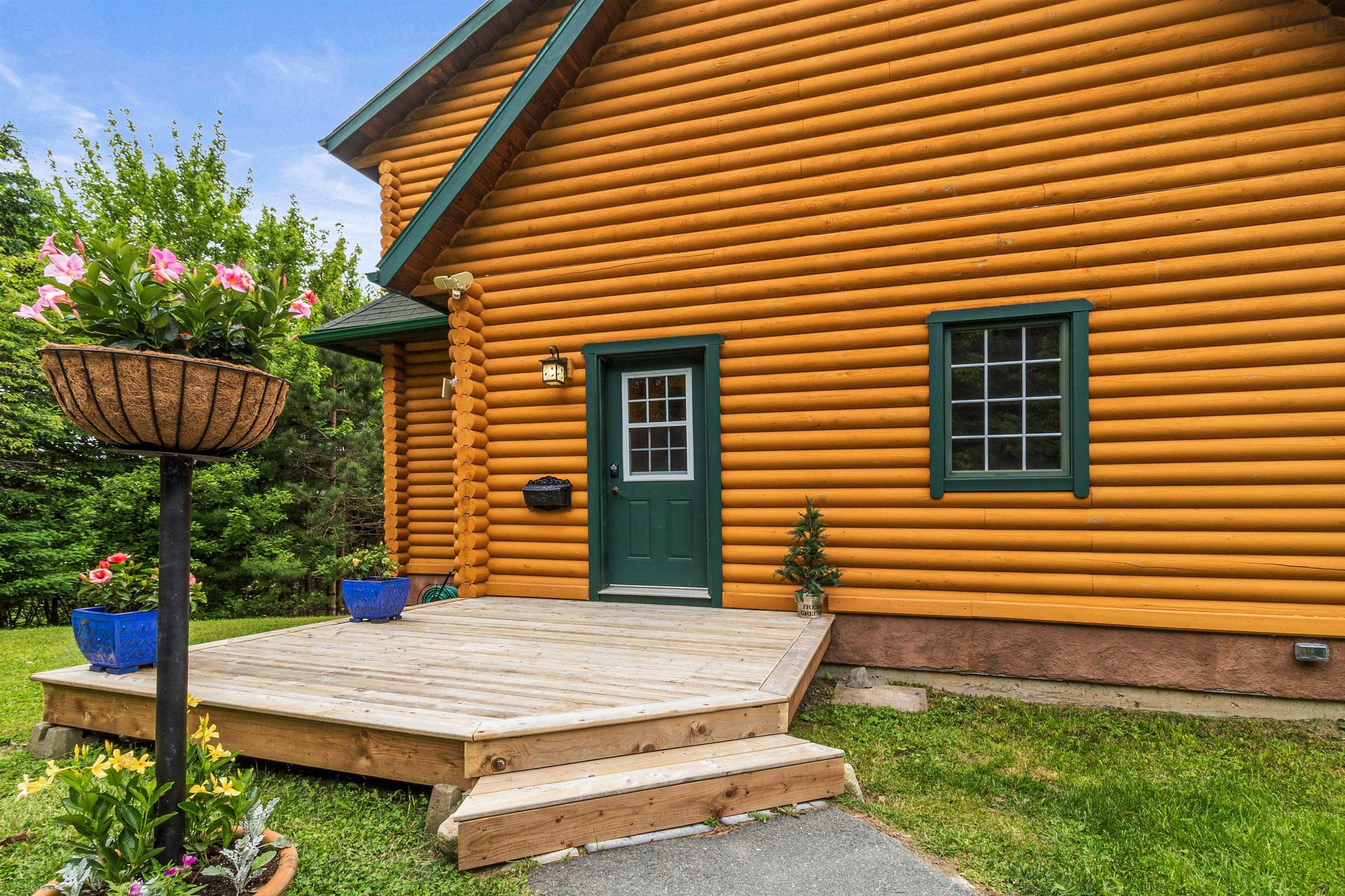 12895 Peggys Cove Road, Tantallon, NS (MLS 202606366)