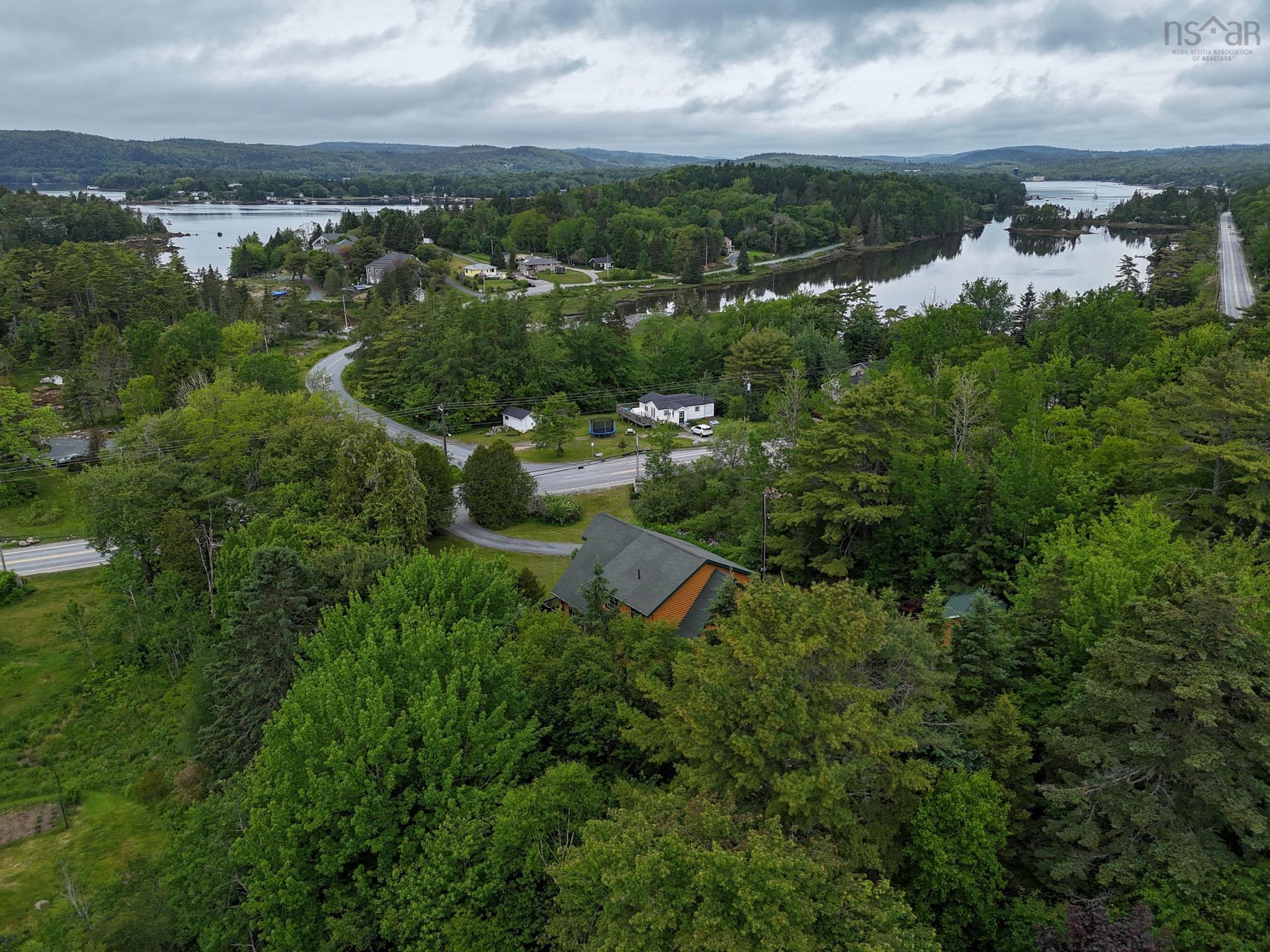 12895 Peggys Cove Road, Tantallon, NS (MLS 202606366)