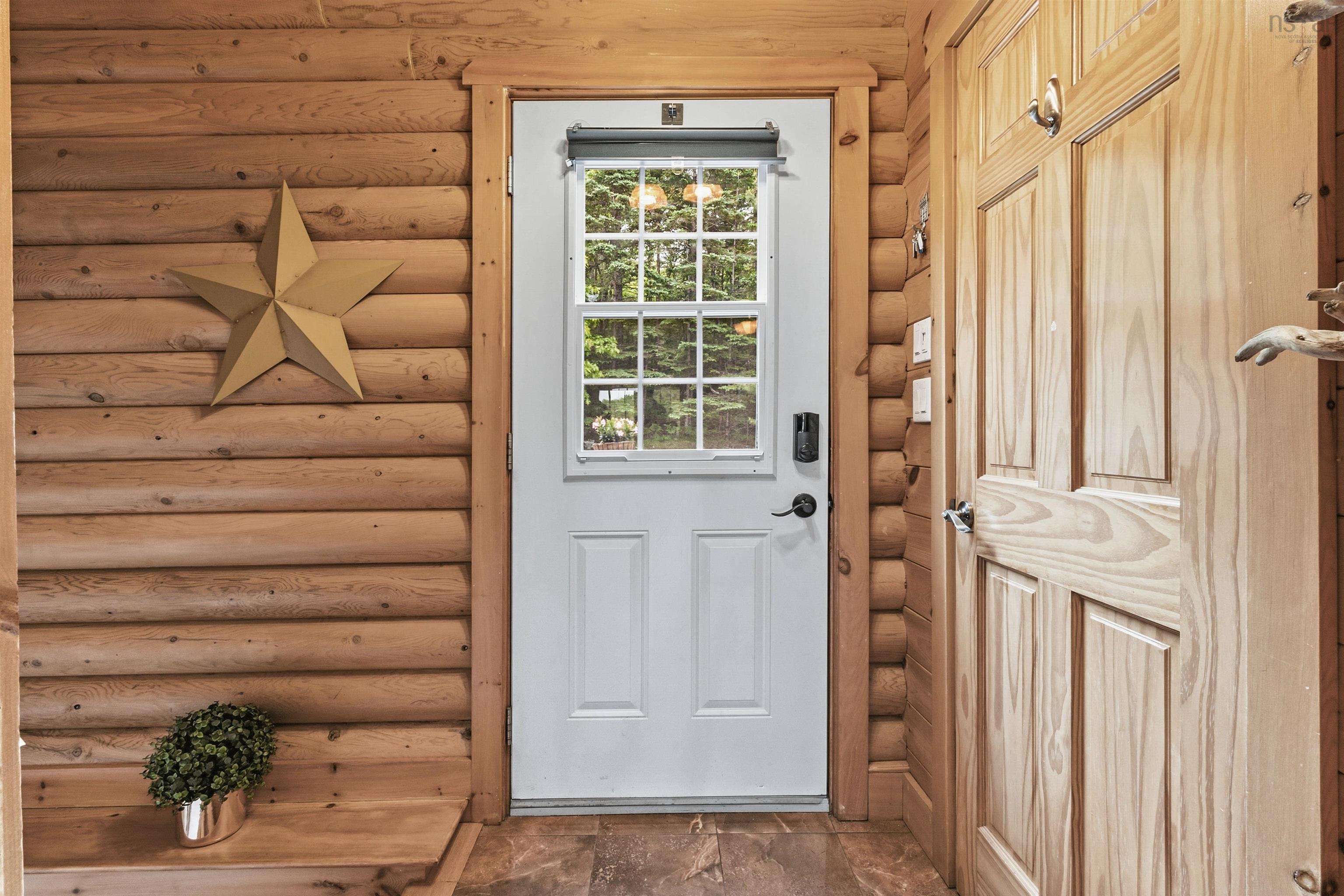 12895 Peggys Cove Road, Tantallon, NS (MLS 202606366)