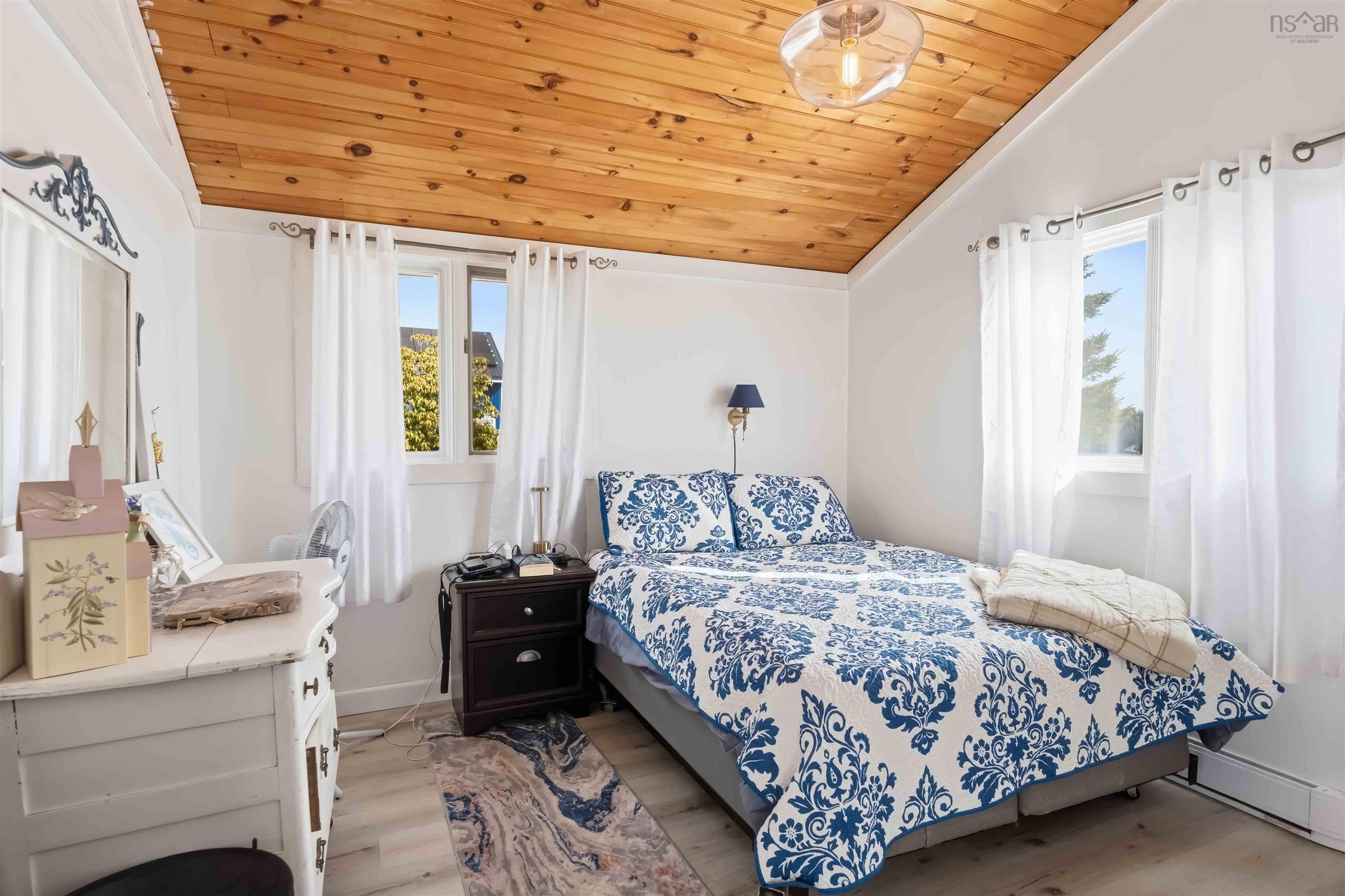 $398,000.00: 3 Massachusetts Road, Granville Centre