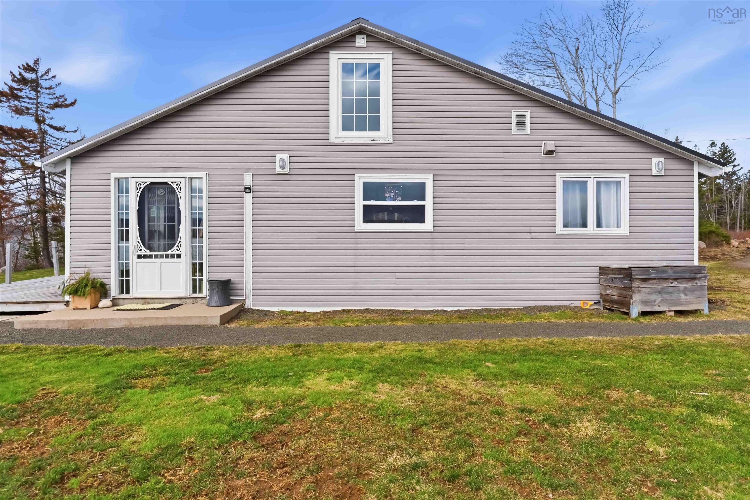 $369,000.00: 3 Massachusetts Road, Granville Centre