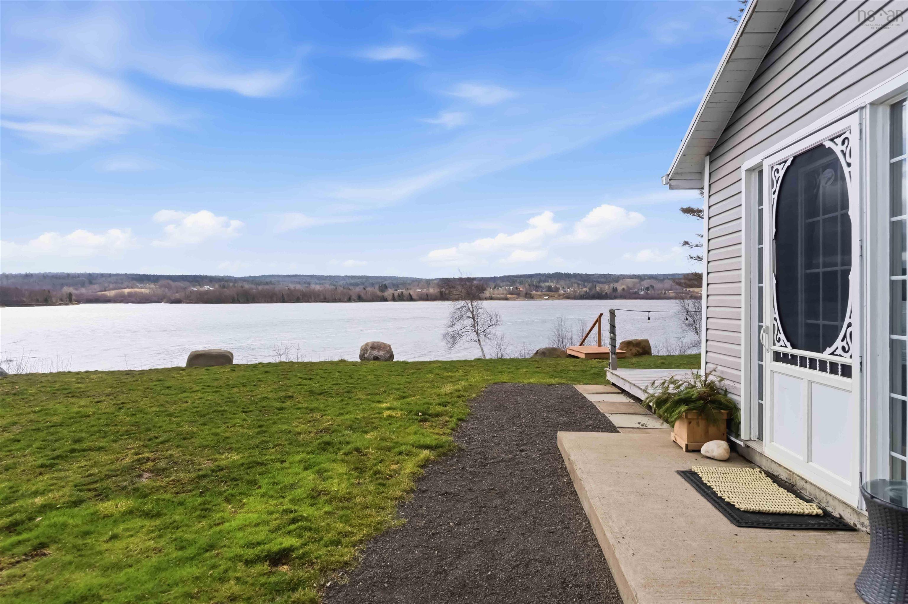 $369,000.00: 3 Massachusetts Road, Granville Centre