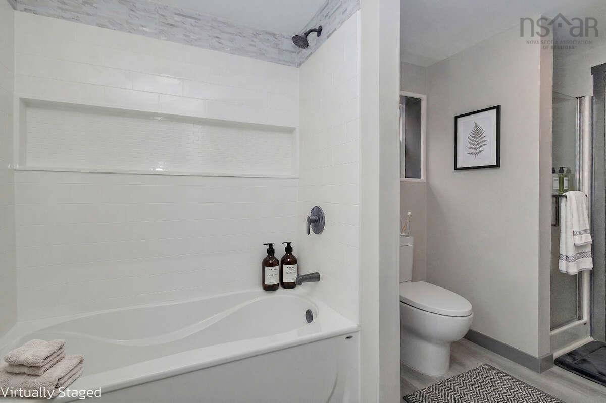 $480,000.00: 130 Scottsdale Lane, Round Island