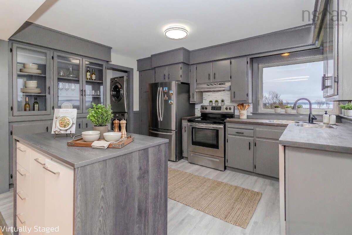 $480,000.00: 130 Scottsdale Lane, Round Island