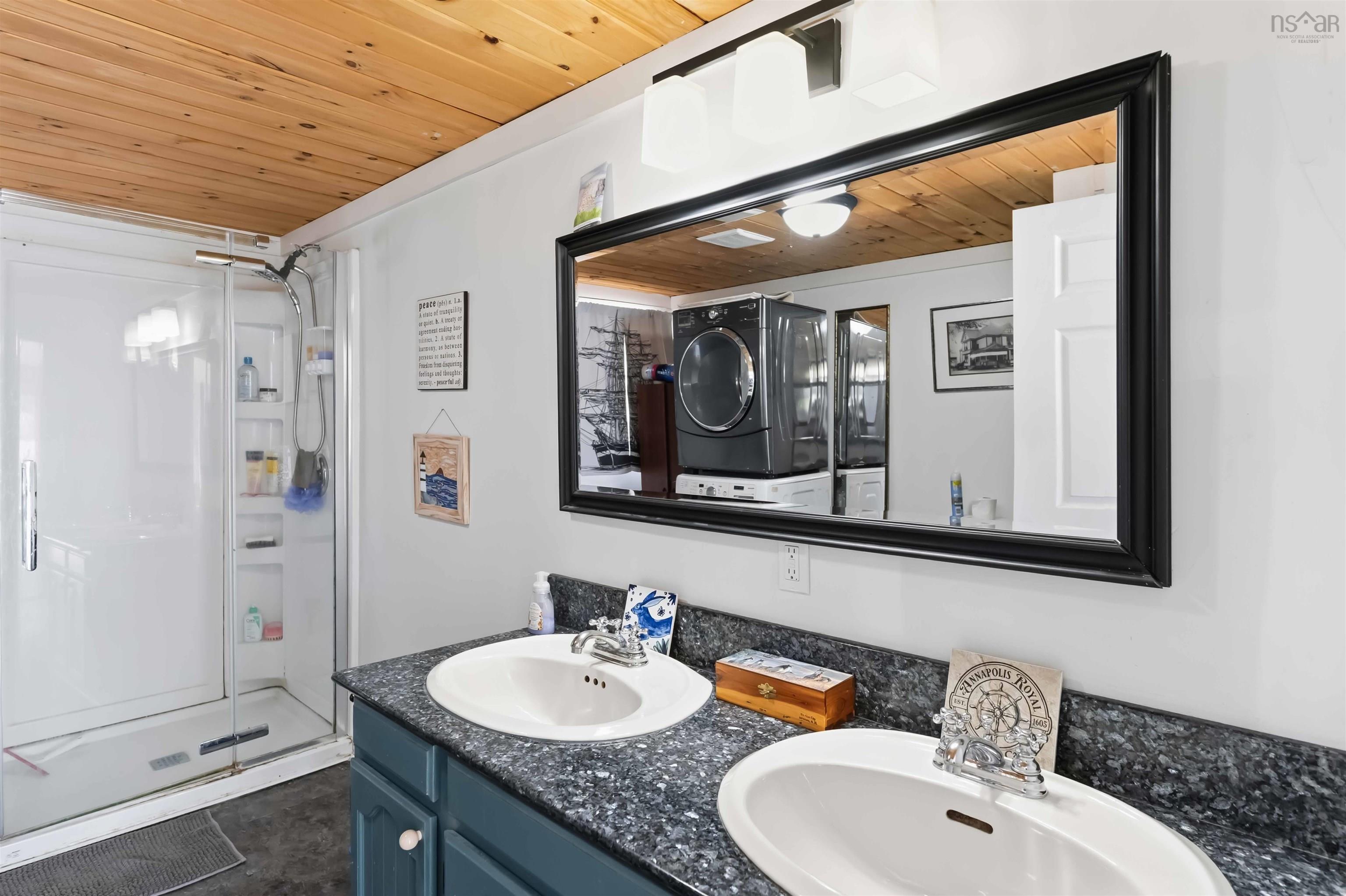 $369,000.00: 3 Massachusetts Road, Granville Centre