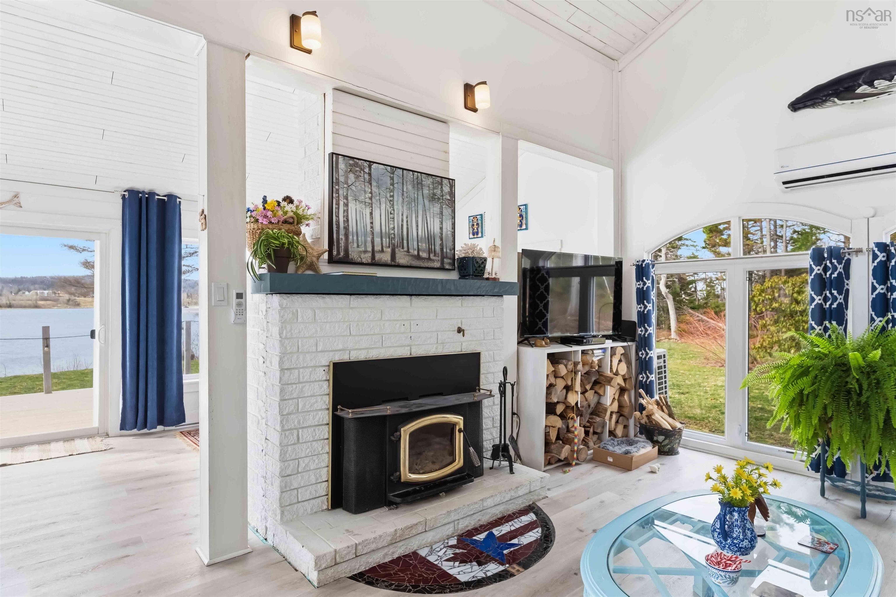 $369,000.00: 3 Massachusetts Road, Granville Centre