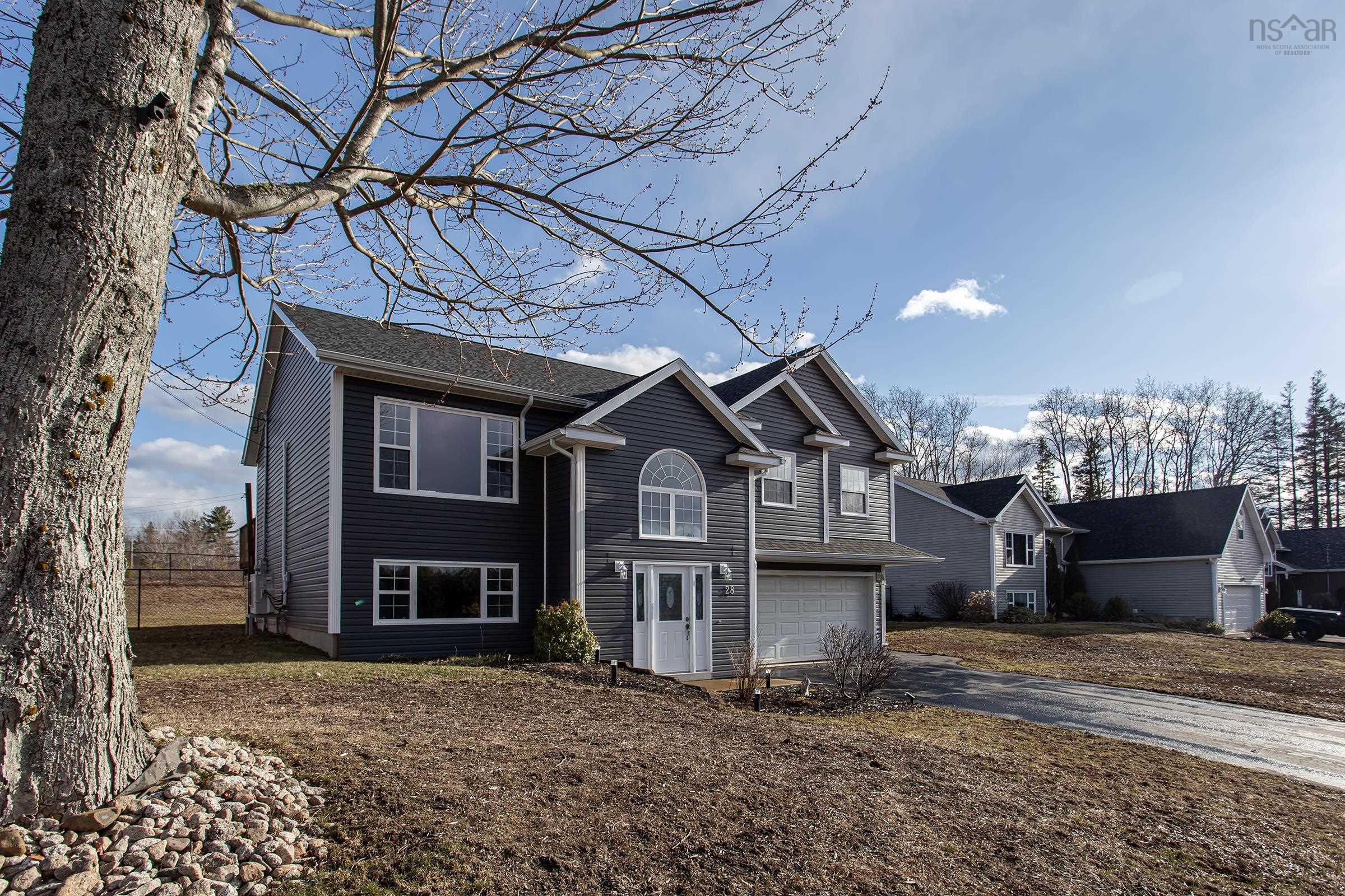 $569,900.00: 28 Terra Nova Drive, Greenwood