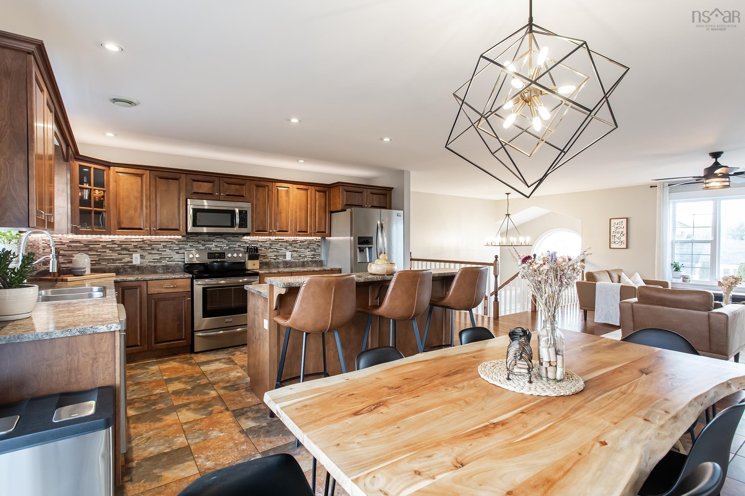 $569,900.00: 28 Terra Nova Drive, Greenwood