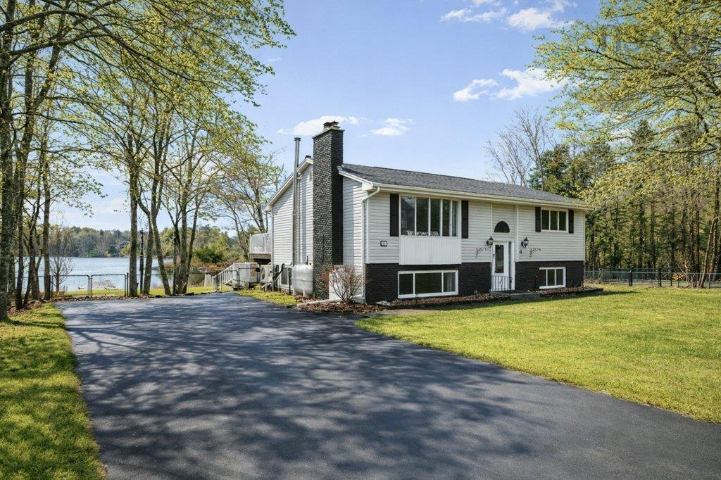 11 Robina Drive, Lake Echo, NS (MLS 202606390)