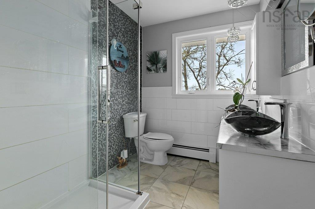 11 Robina Drive, Lake Echo, NS (MLS 202606390)