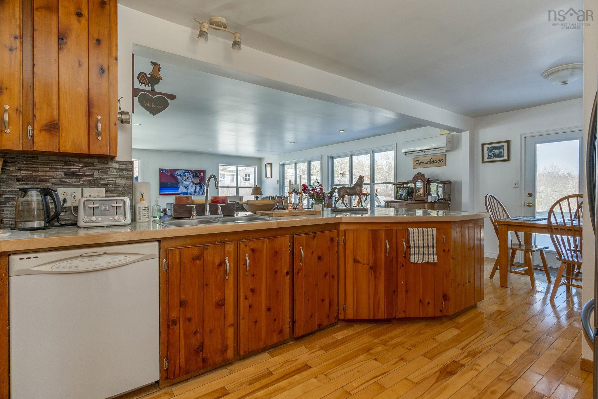 $599,900.00: 8 Arabian Lane, Elmsvale