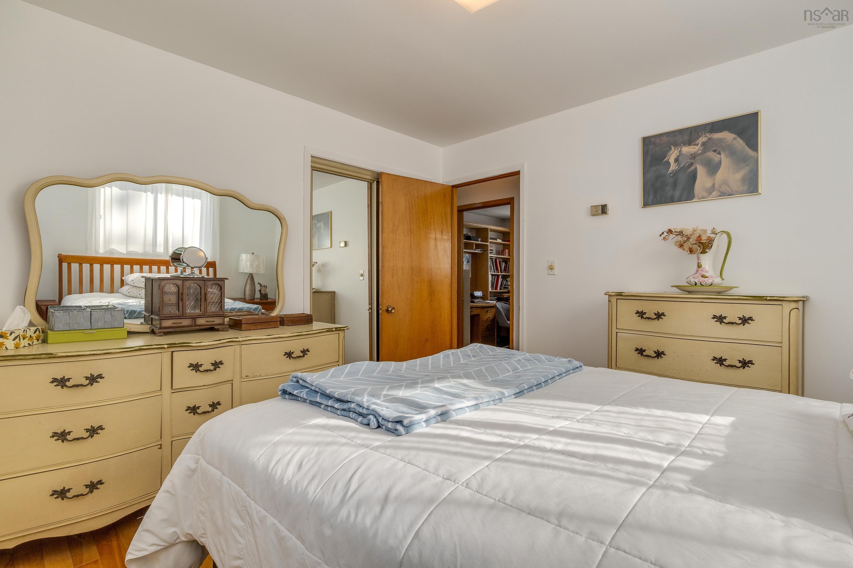 $599,900.00: 8 Arabian Lane, Elmsvale